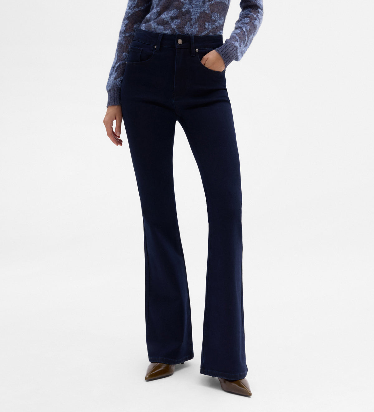 Flared jeans