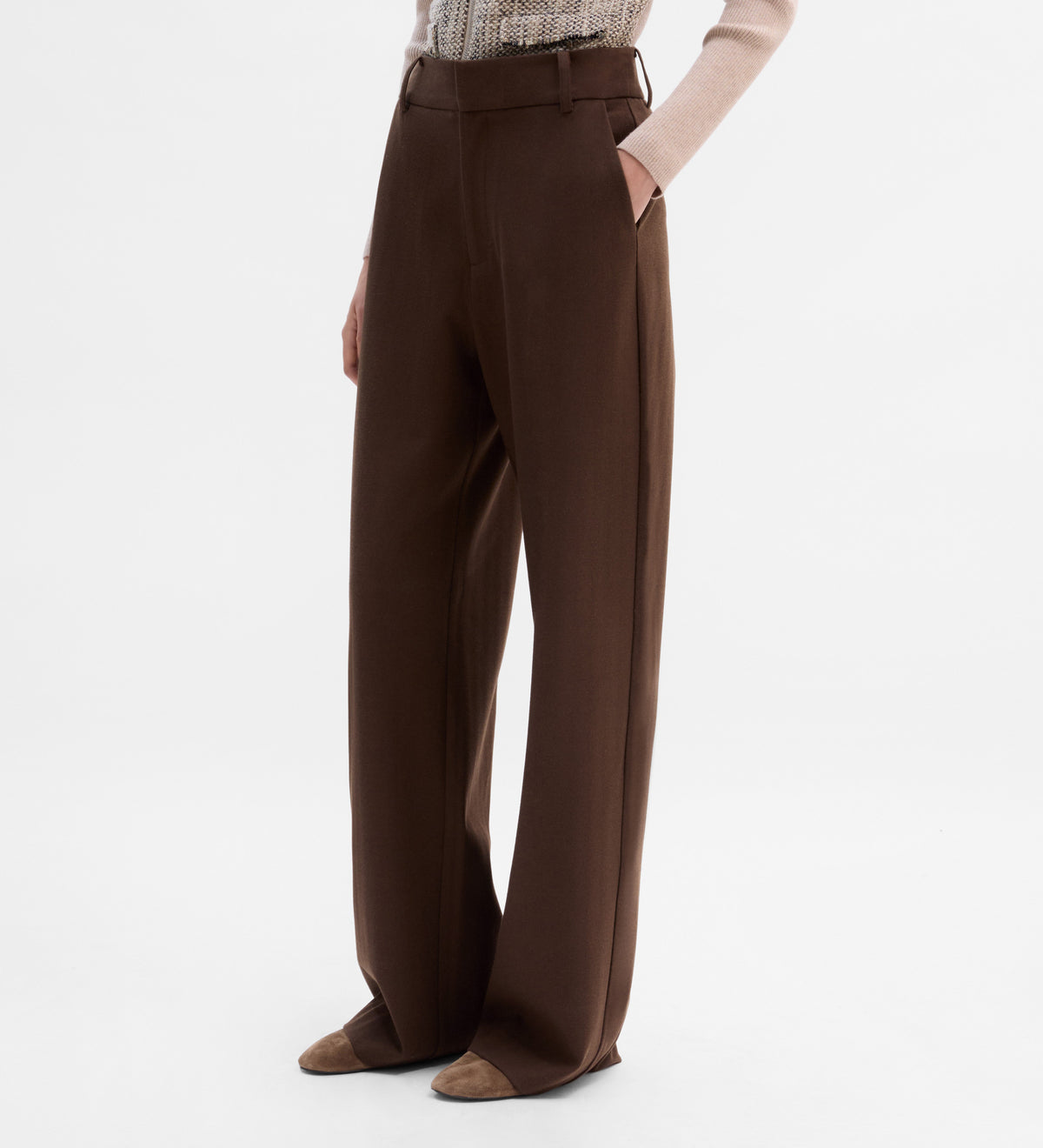 Pantalón pierna ancha