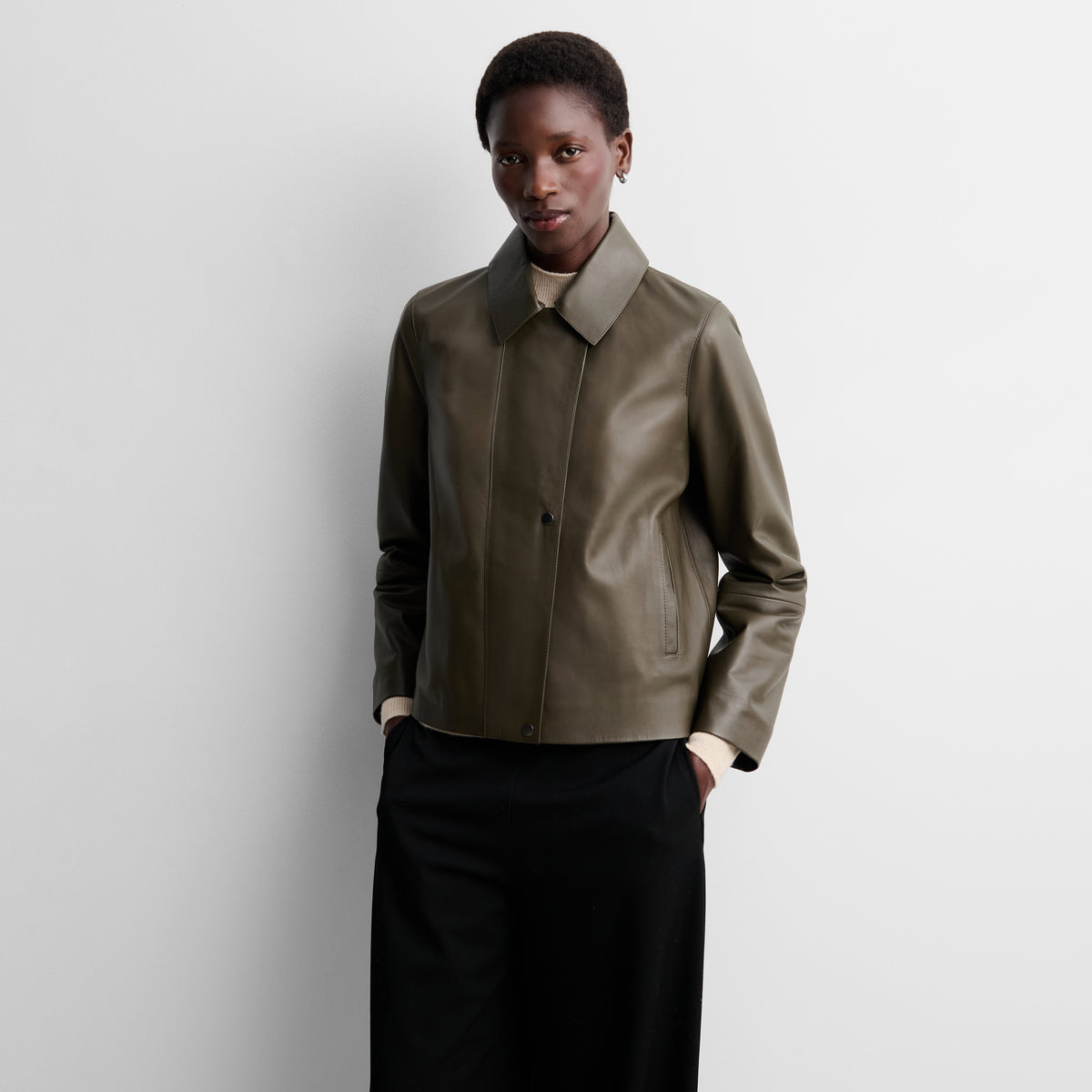 Veste courte en similicuir