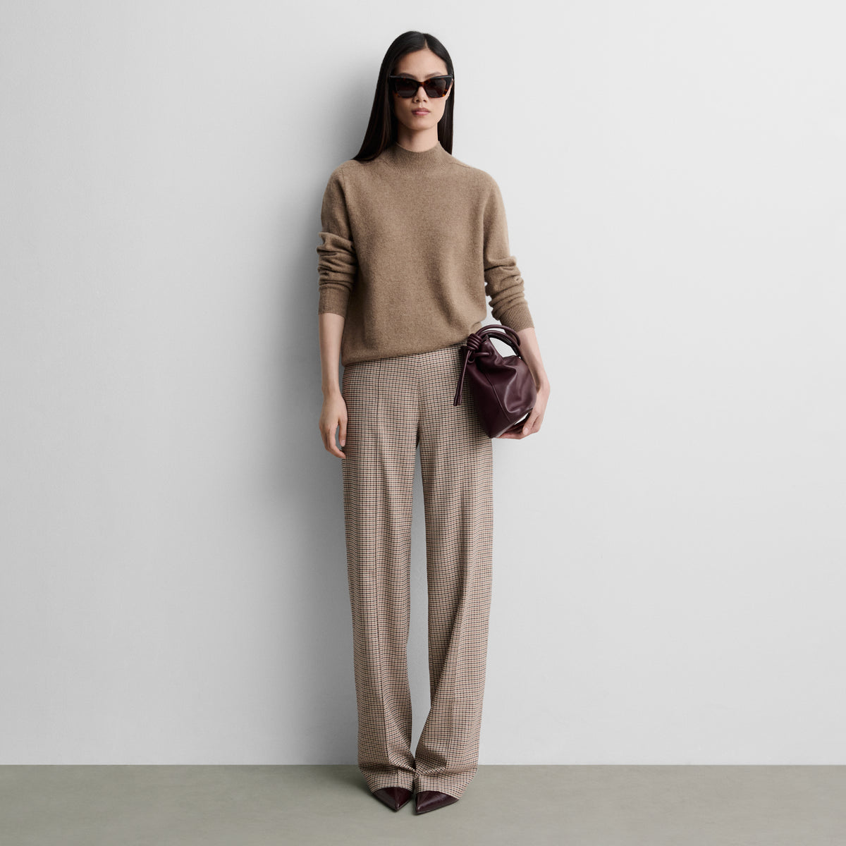 Pantalon droit imprimé à carreaux