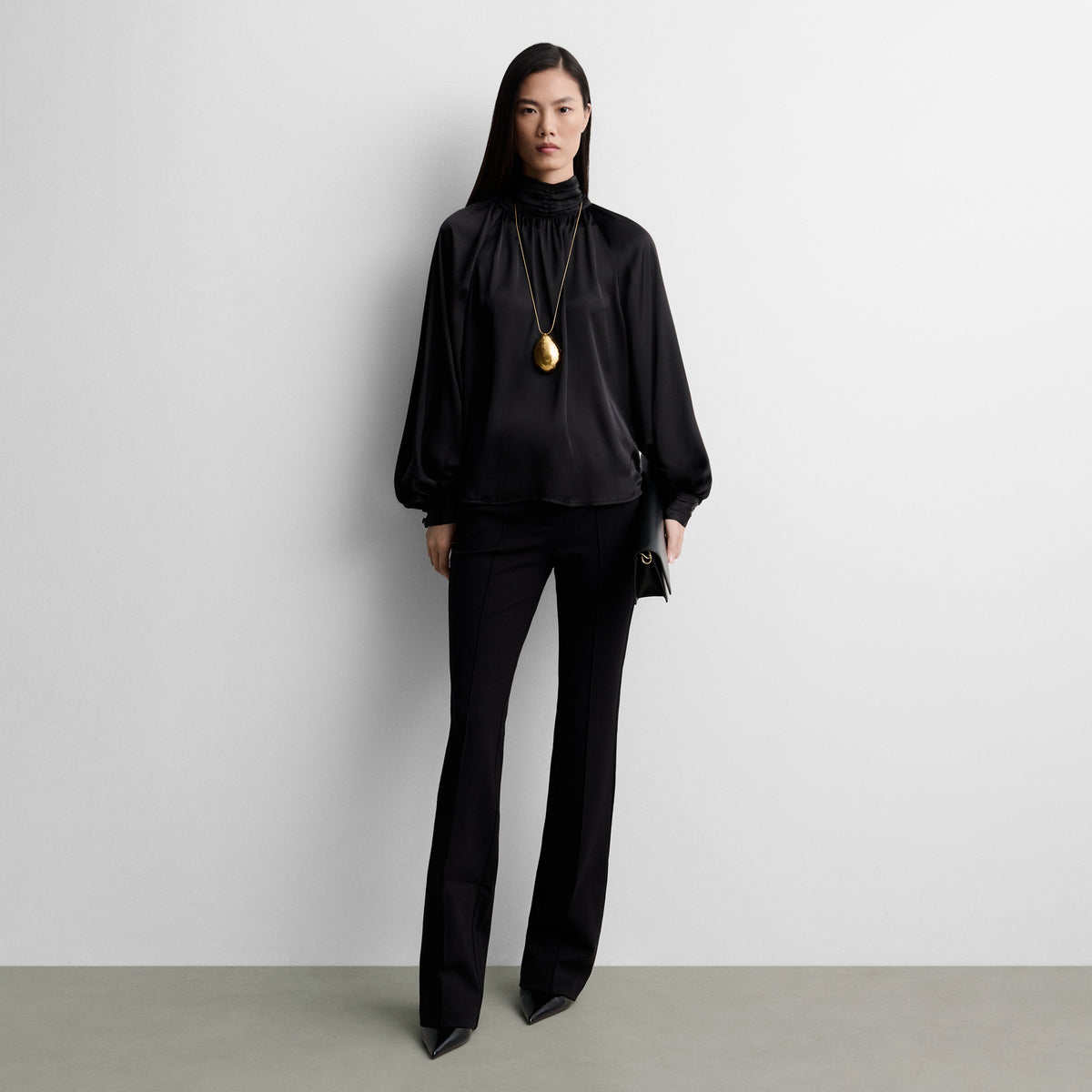 Blusa fluida satinada