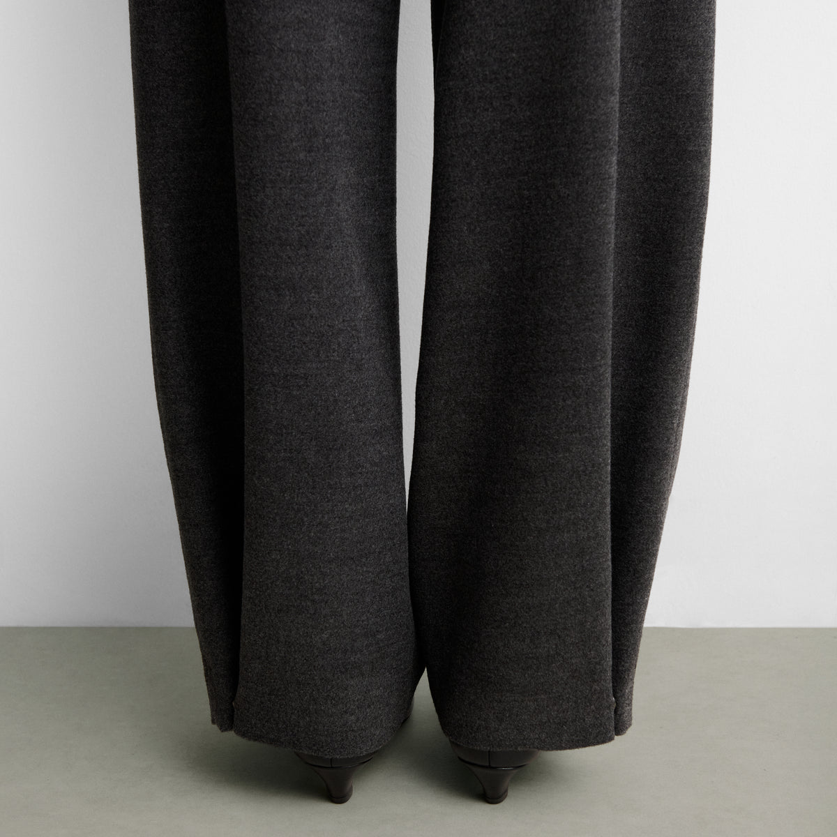 Pantalón estilo jogger