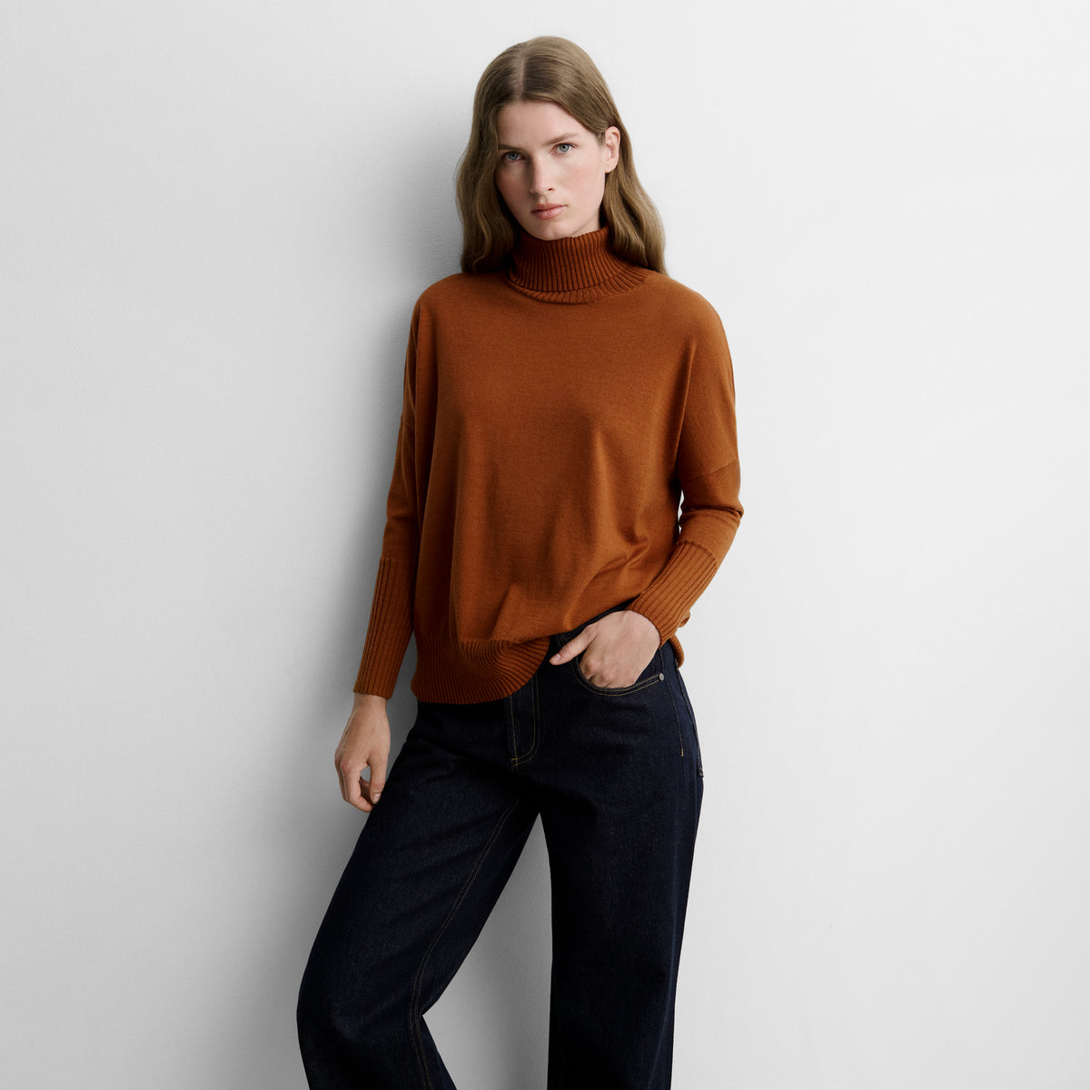 Pull oversize col montant