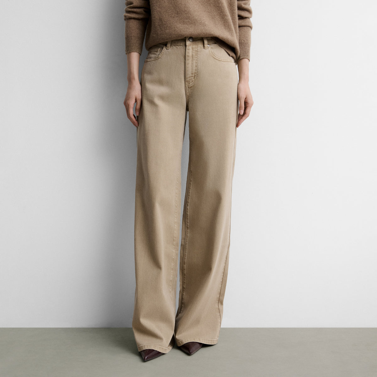 Wide-leg jeans