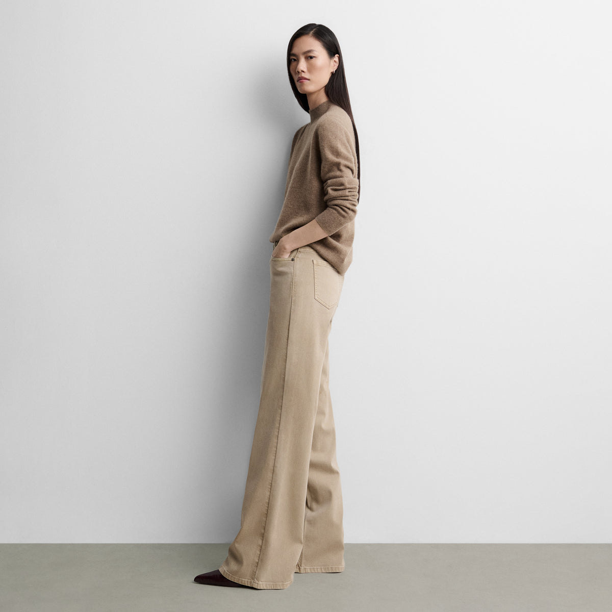 Wide-leg jeans