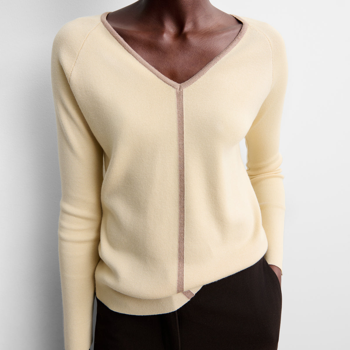 Pull col en V