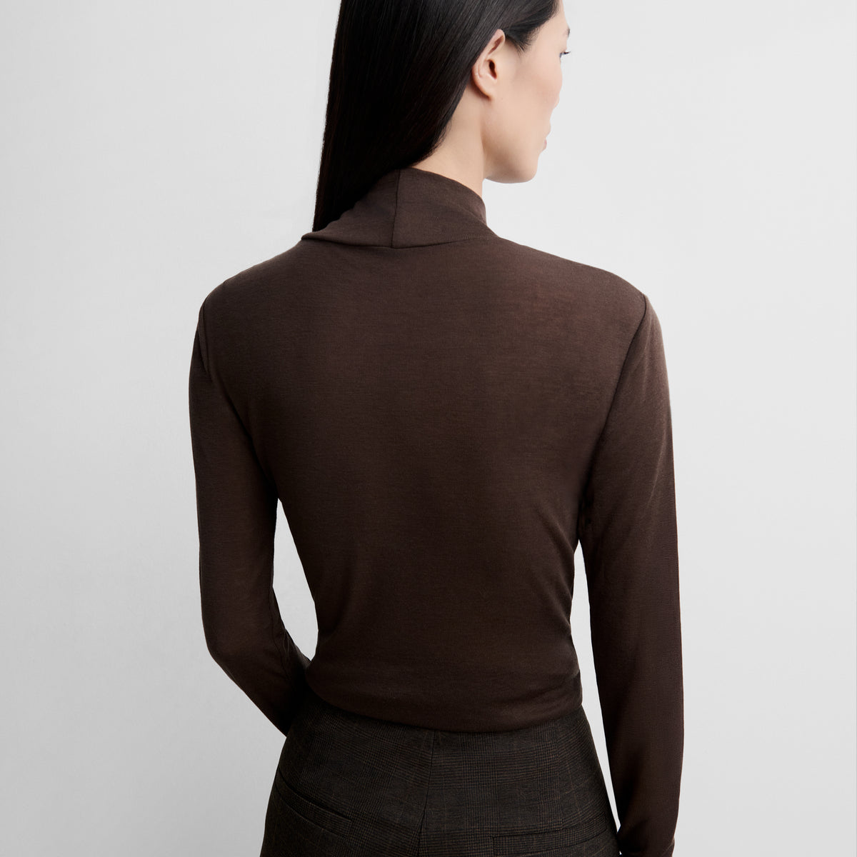 Camiseta cuello alto