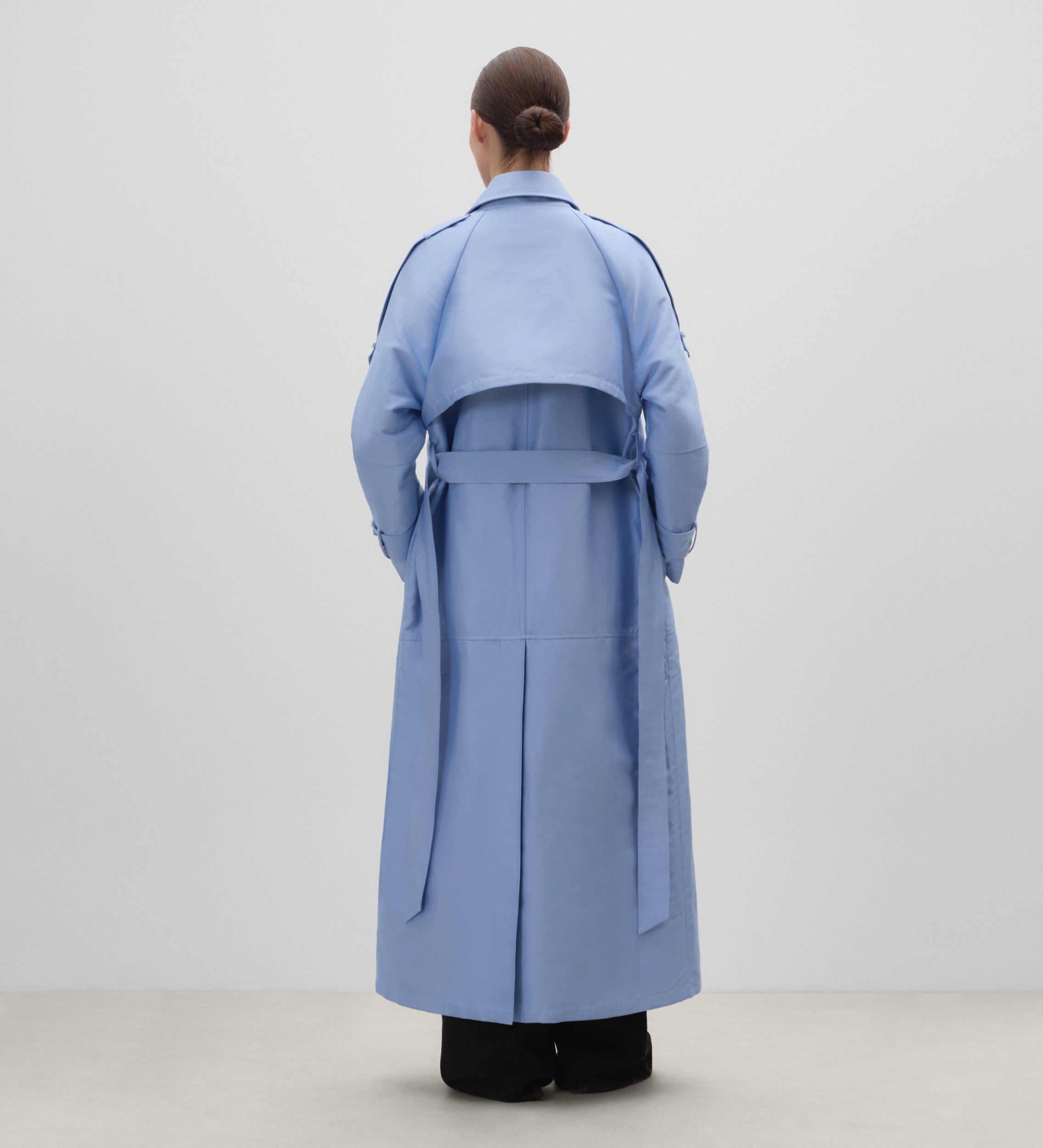 Trench-coat avec ceinture à nouer