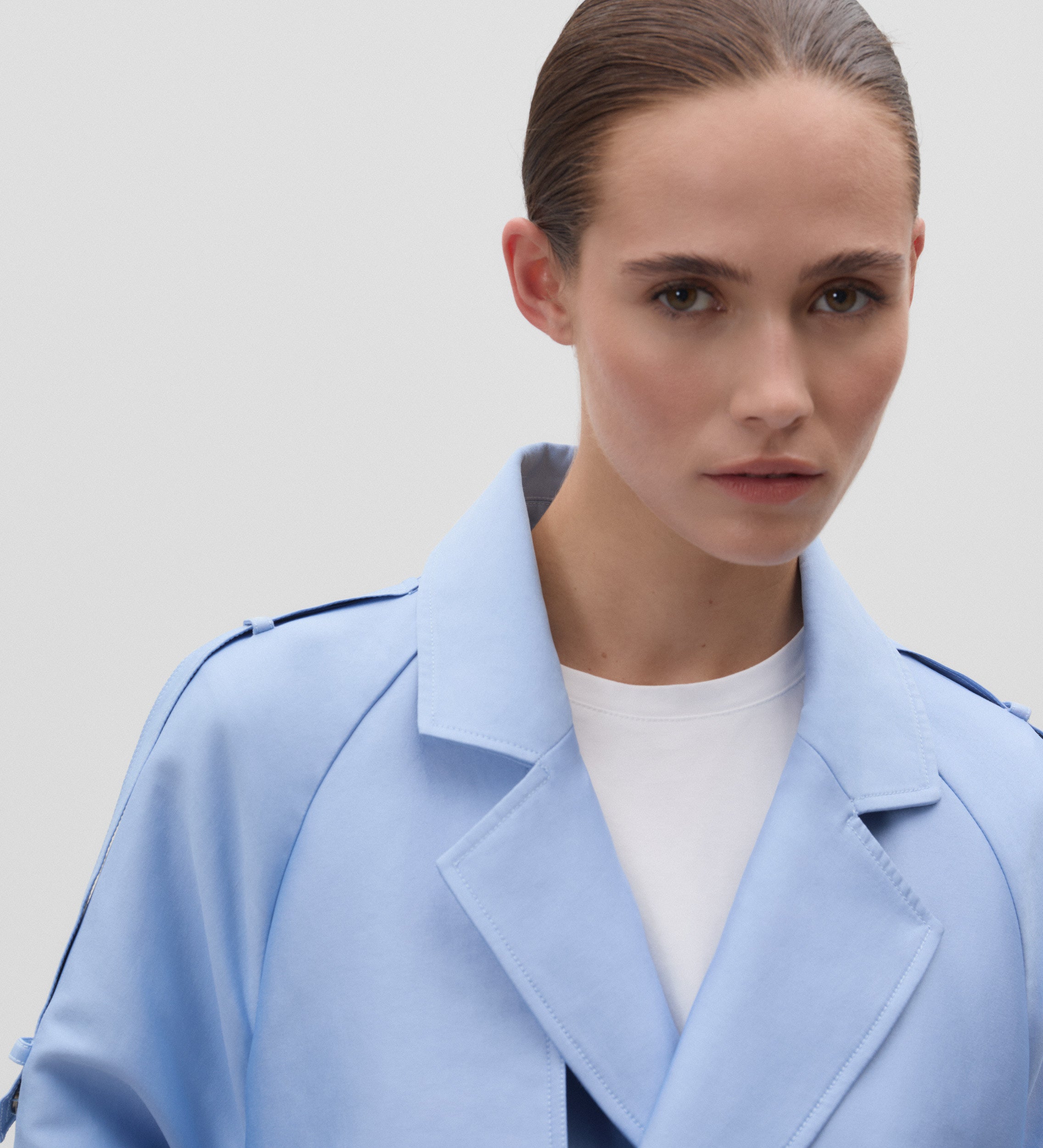 Trench-coat avec ceinture à nouer