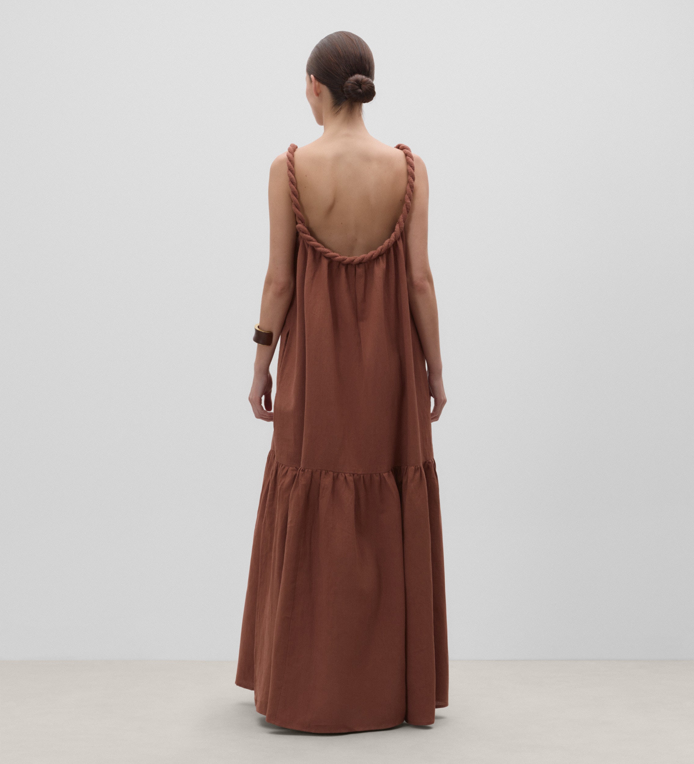 Vestido espalda descubierta