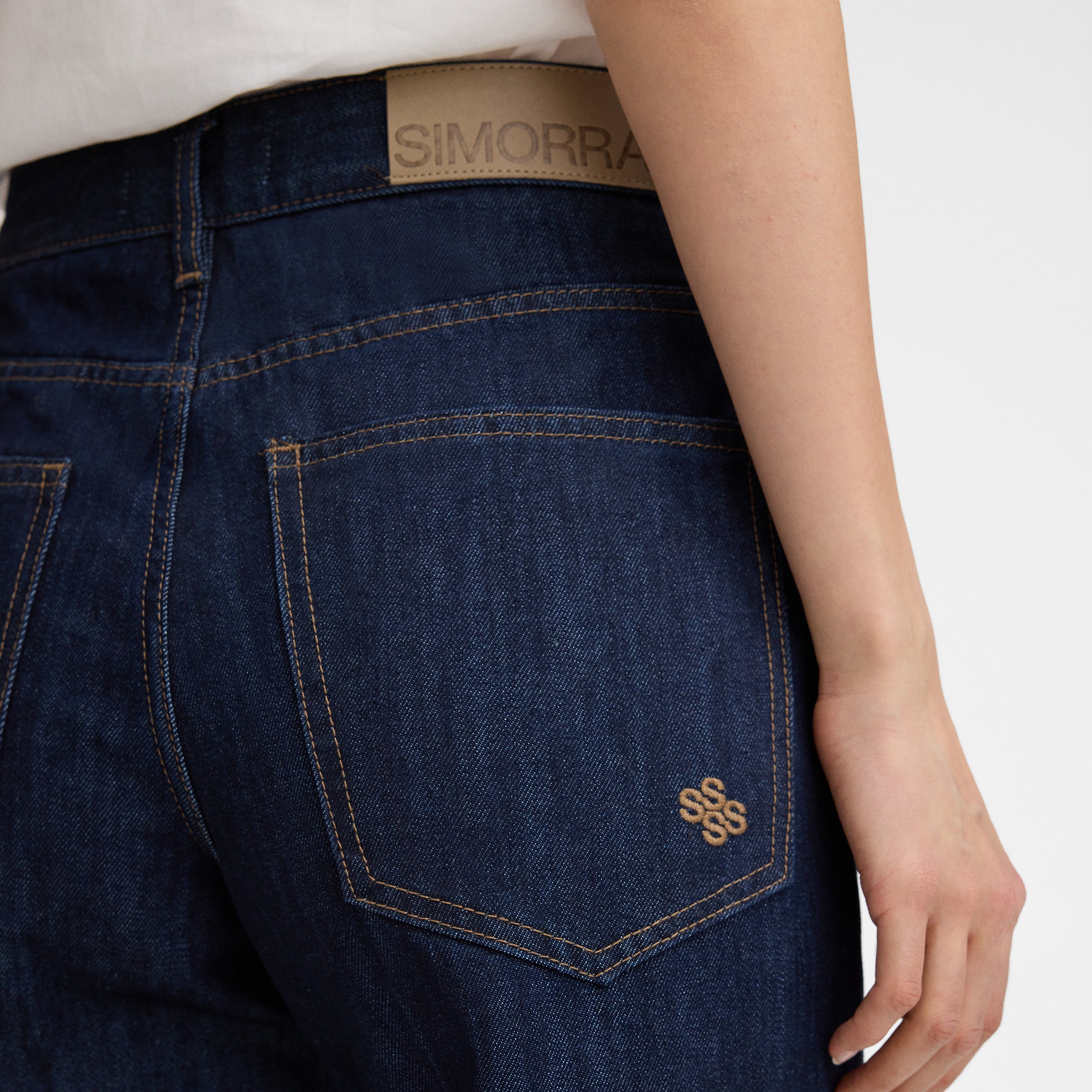Straight jean