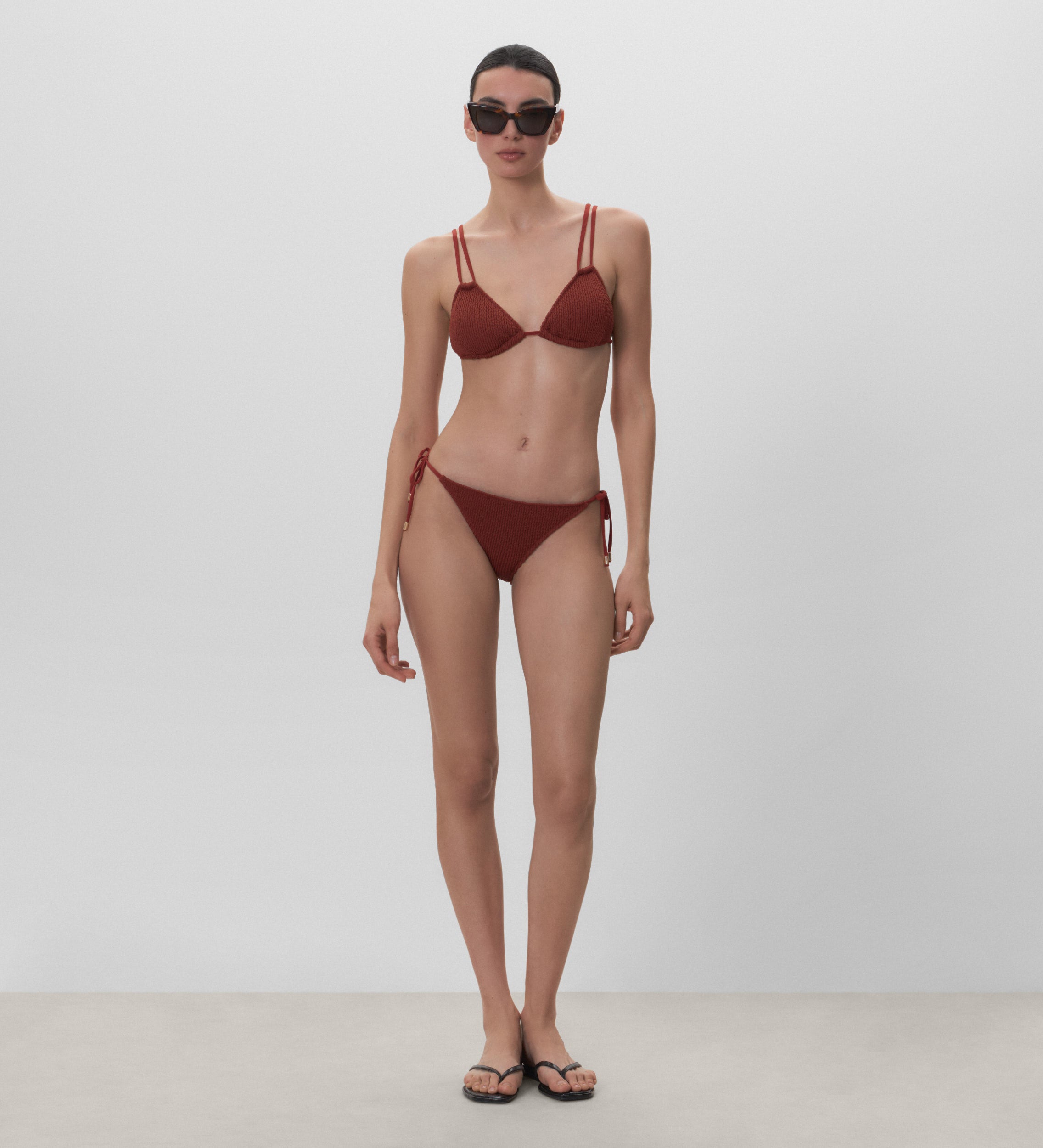 Haut de bikini texturé