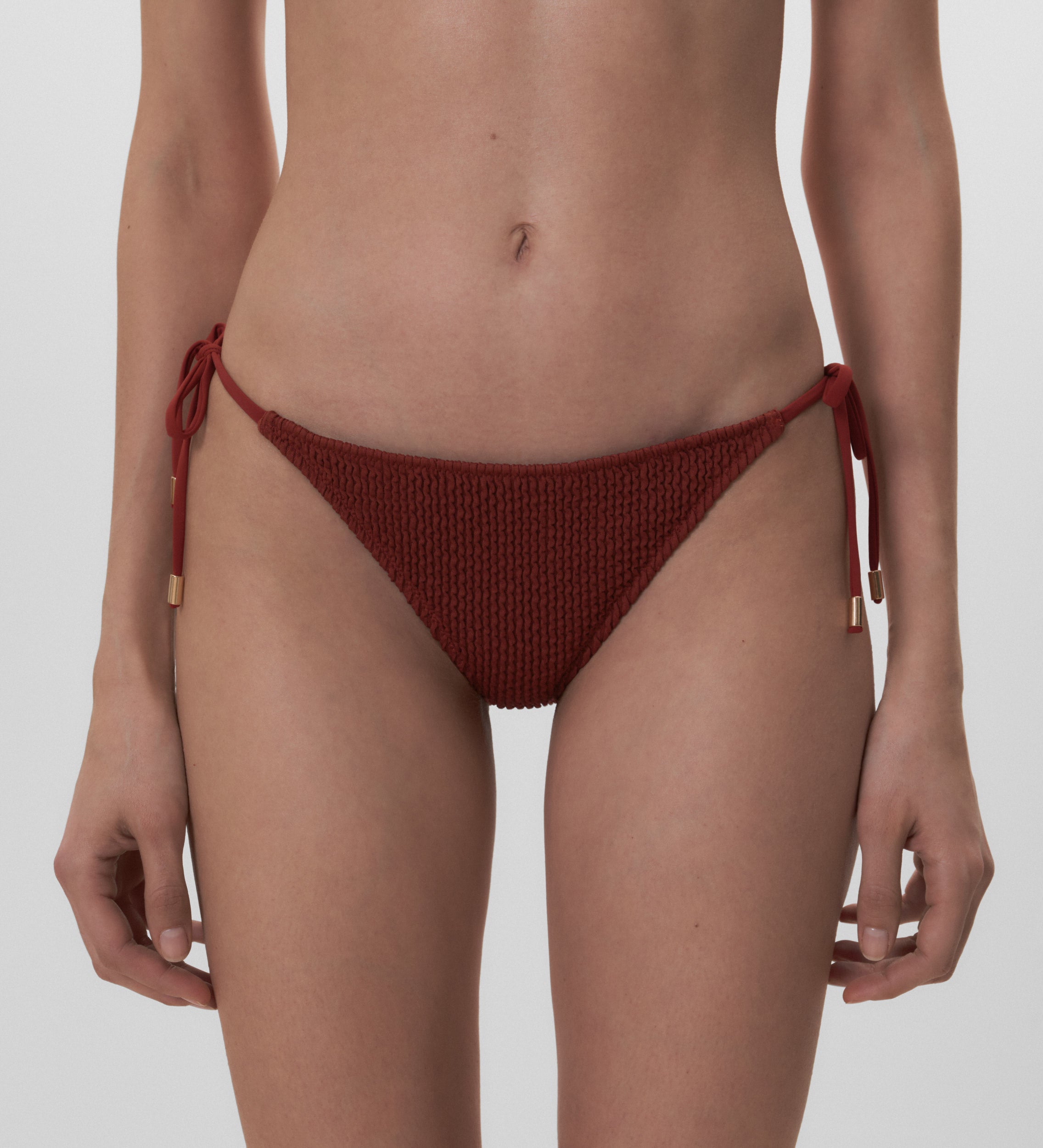 Textured bikini bottom