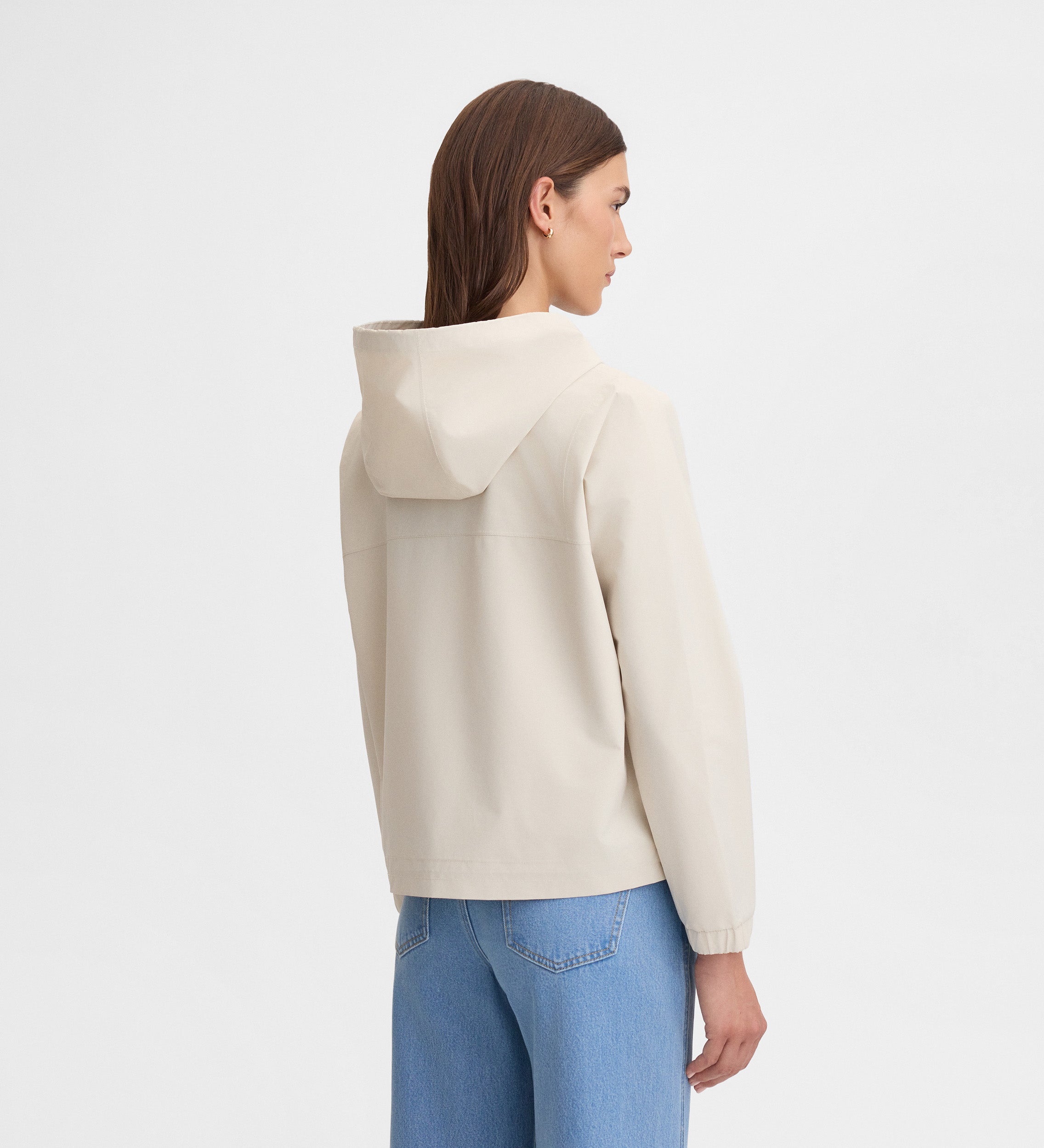 Lightweight technical parka