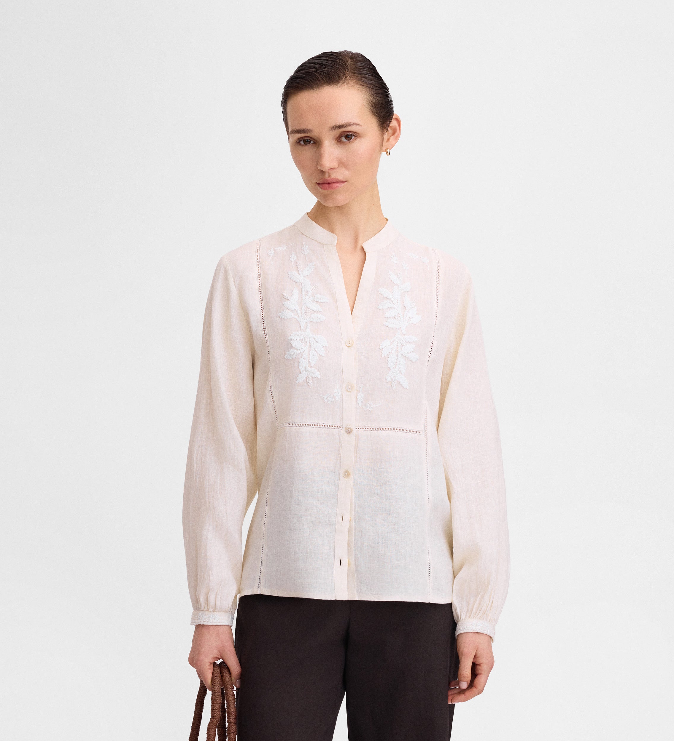 Blusa lino bordados