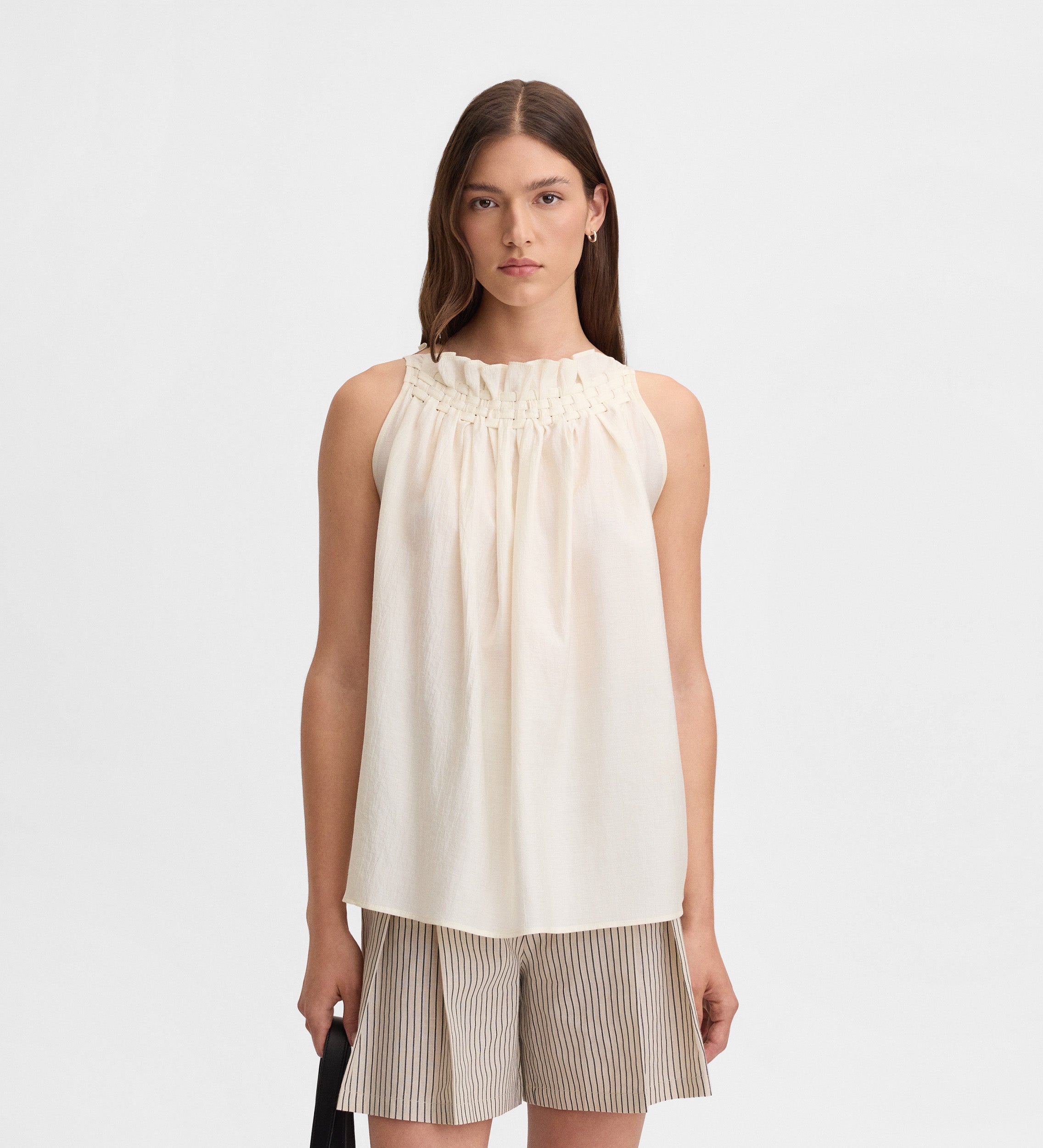 Top escote entrelazado
