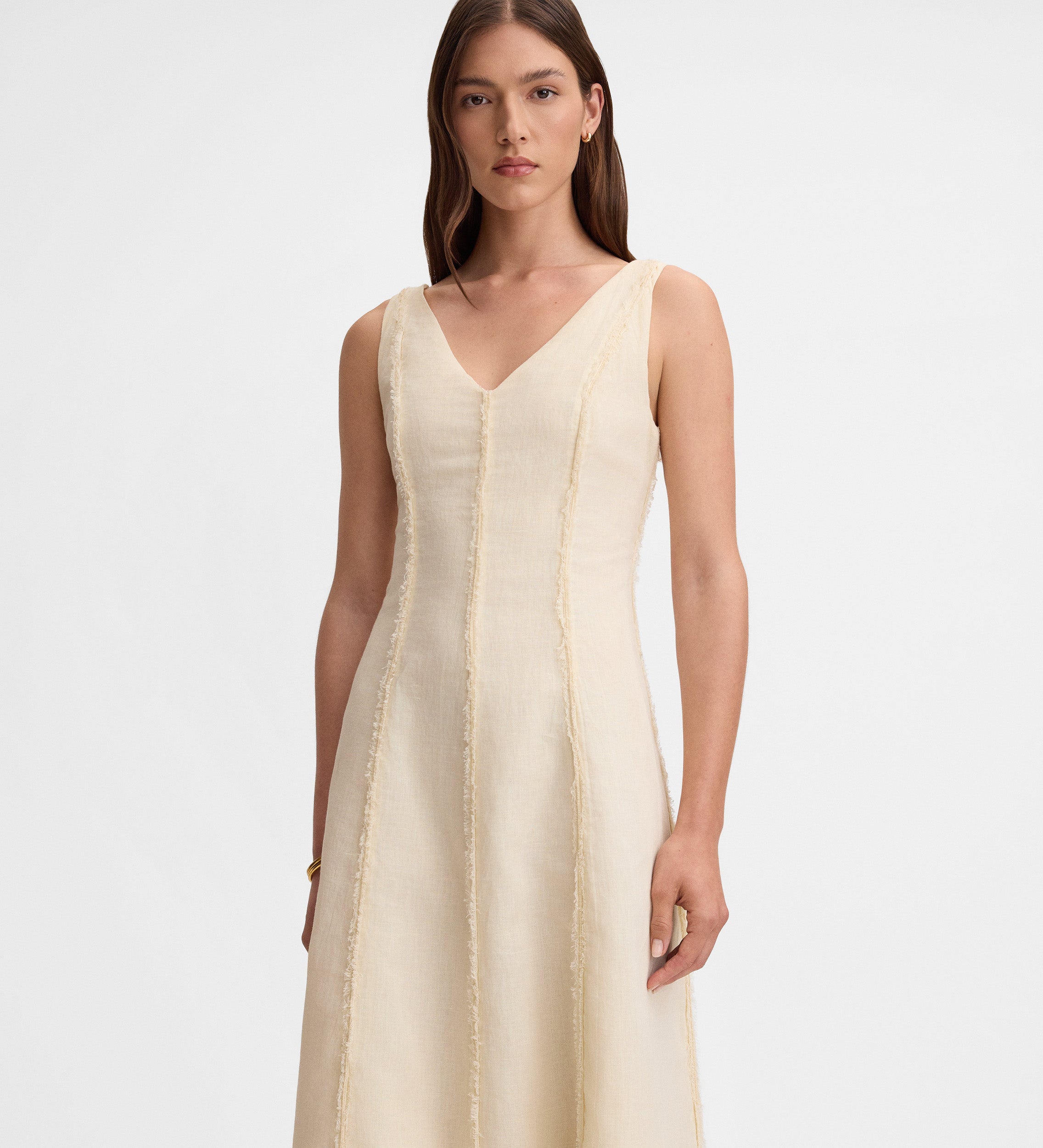 Robe détails effilochés