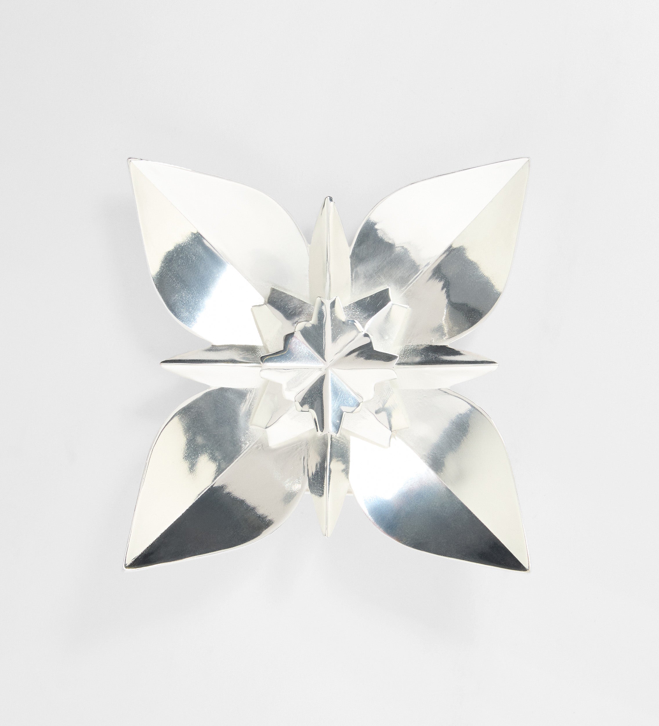 Broche flor geométrica