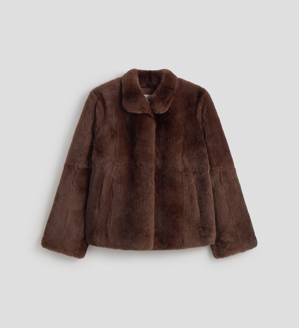 Chaquetón corto pelo