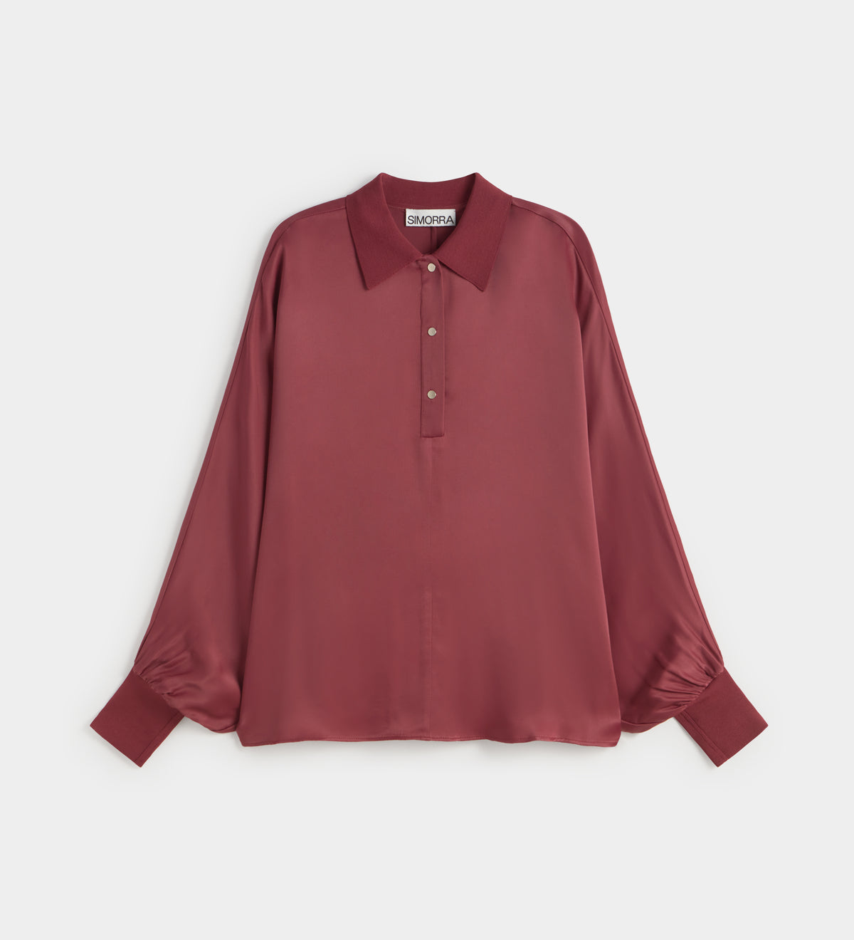 Blusa satinada manga murciélago