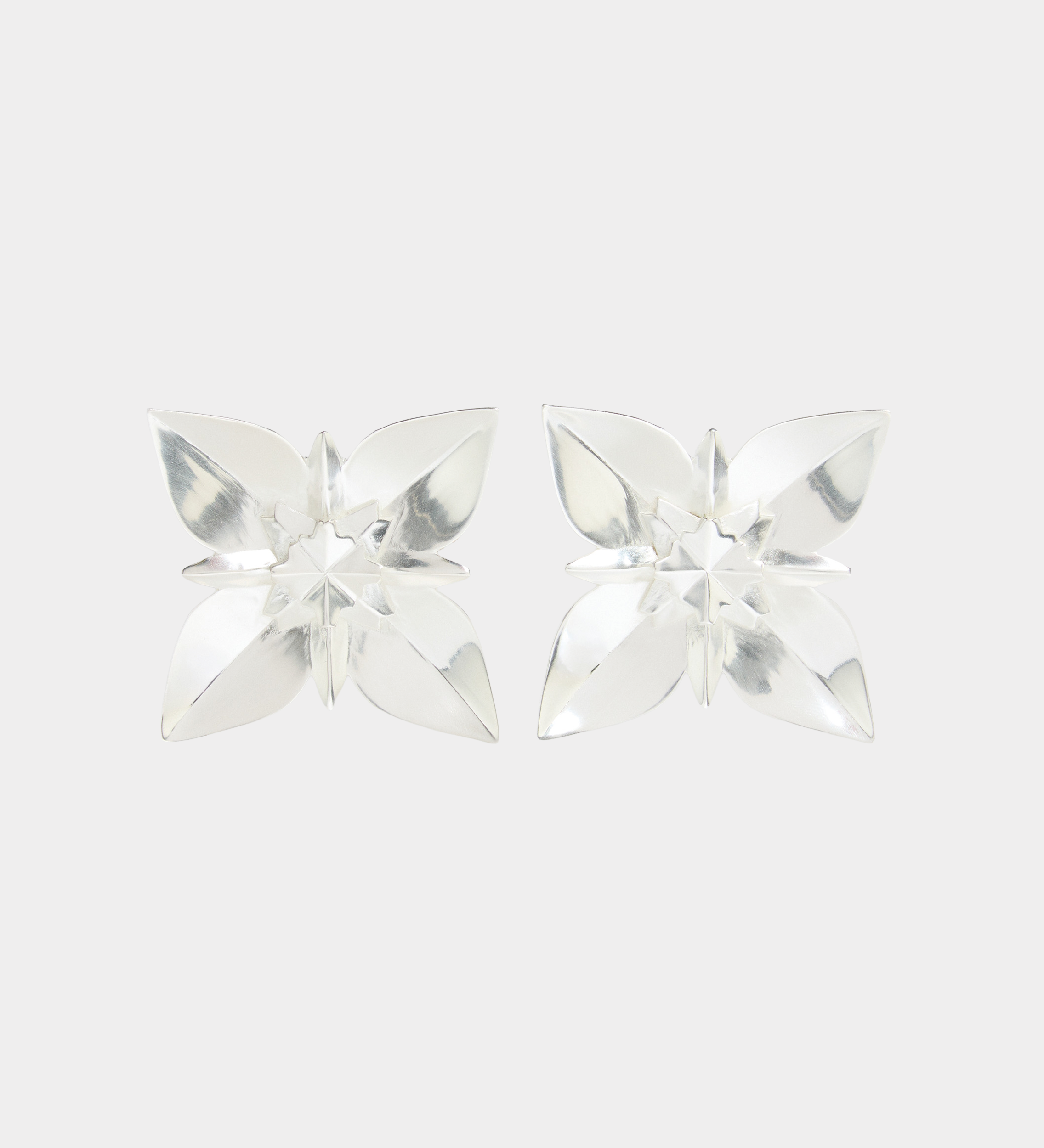 Pendientes flor geométrica