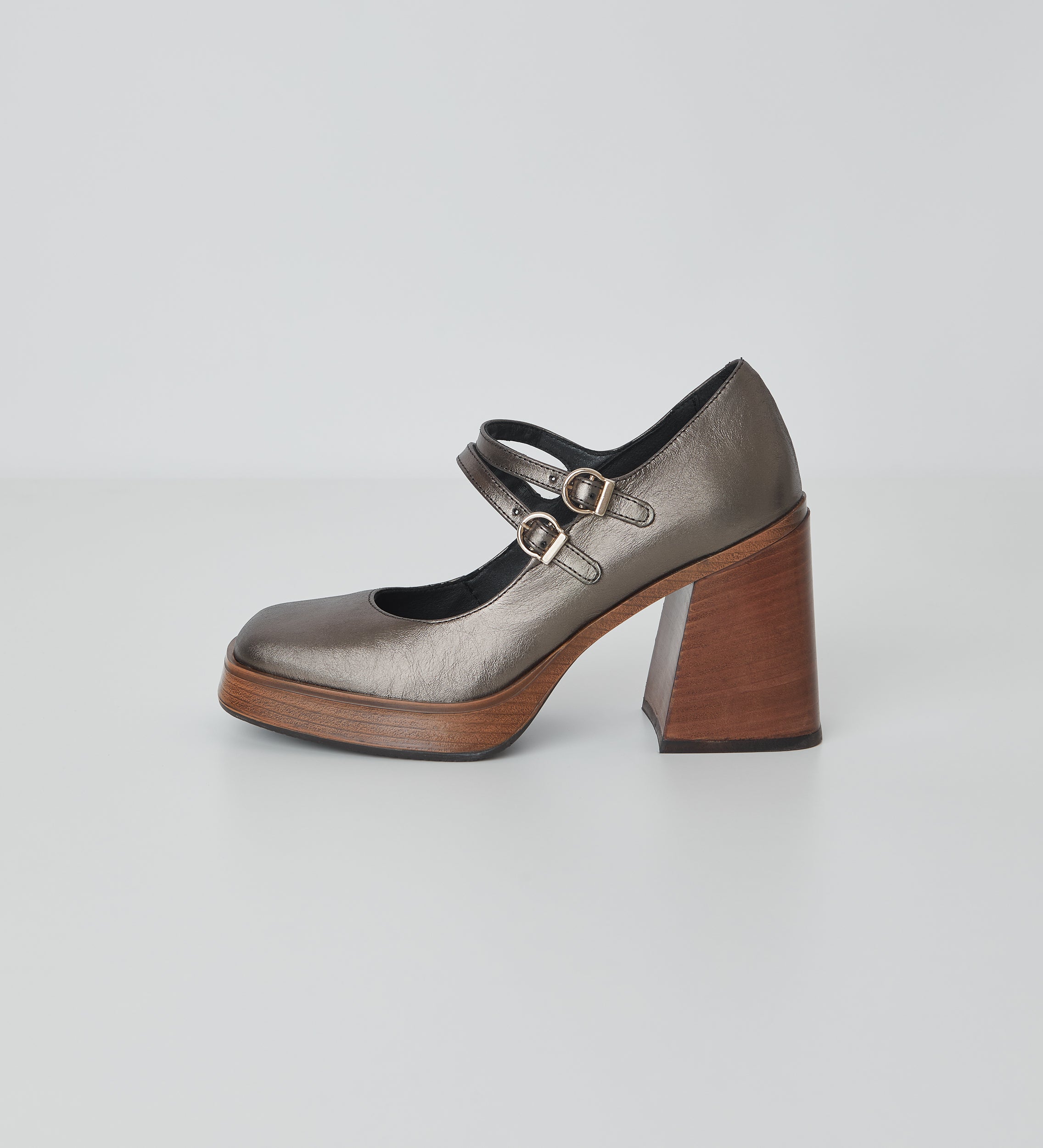 High-heels