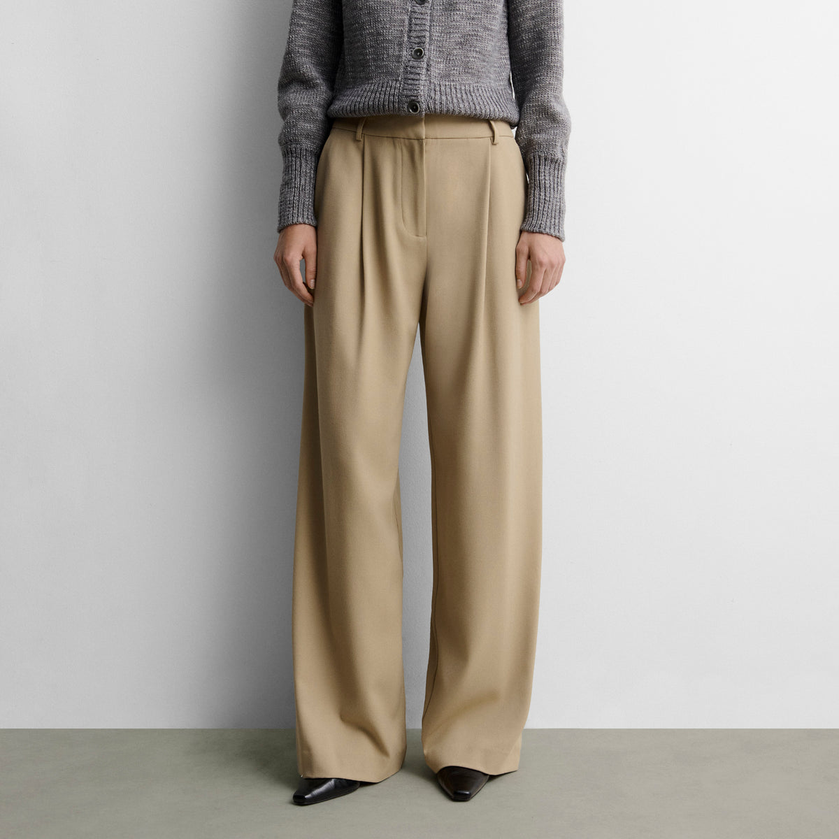 Pantalón pinzas ancho