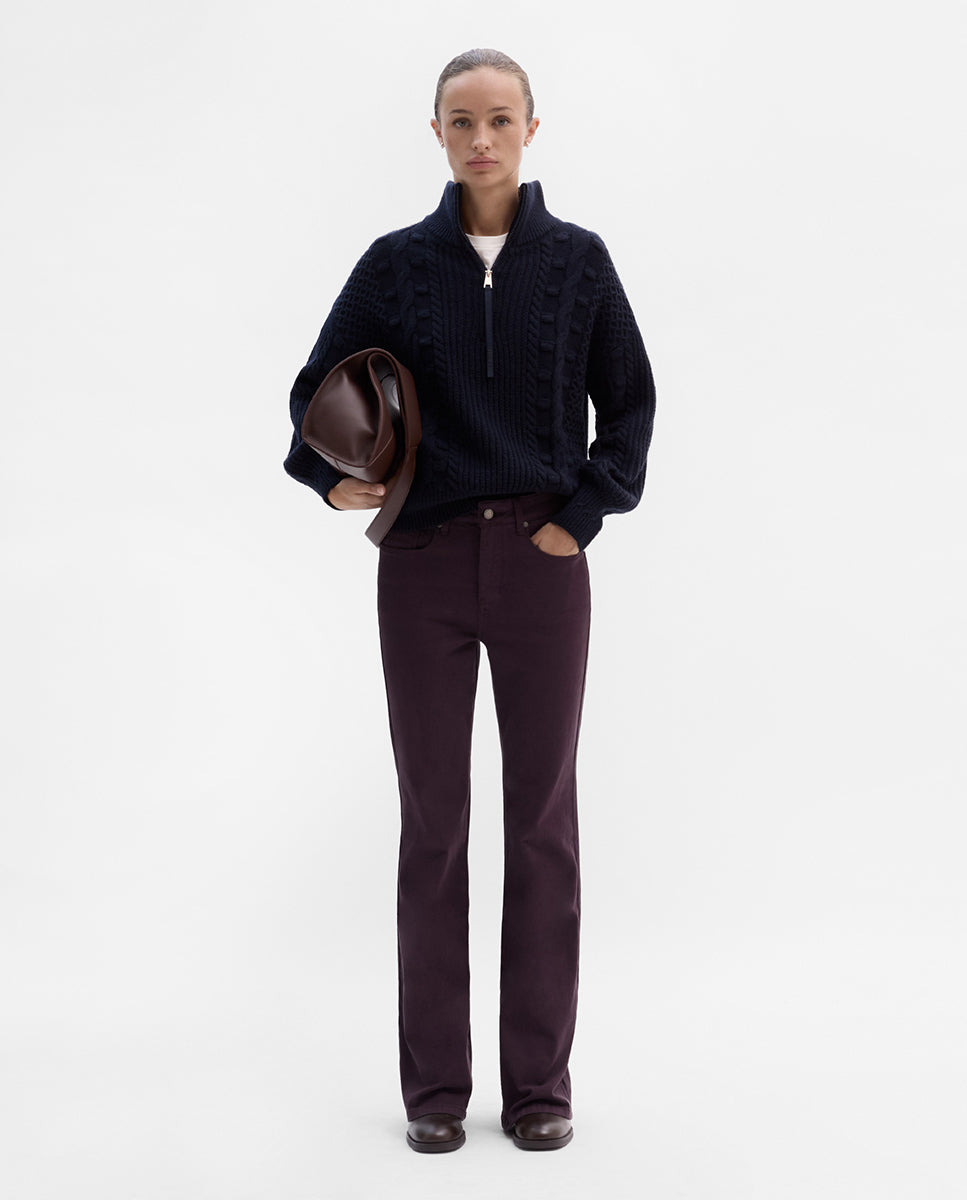 Pantalón vaquero acampanado