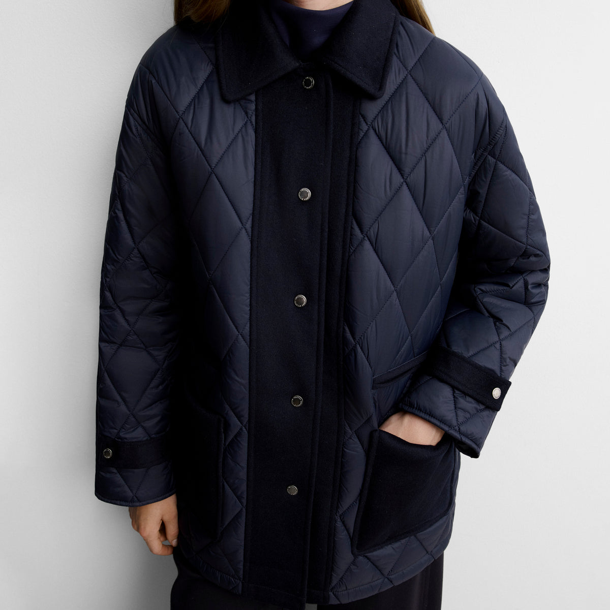 Lightweight two-material parka