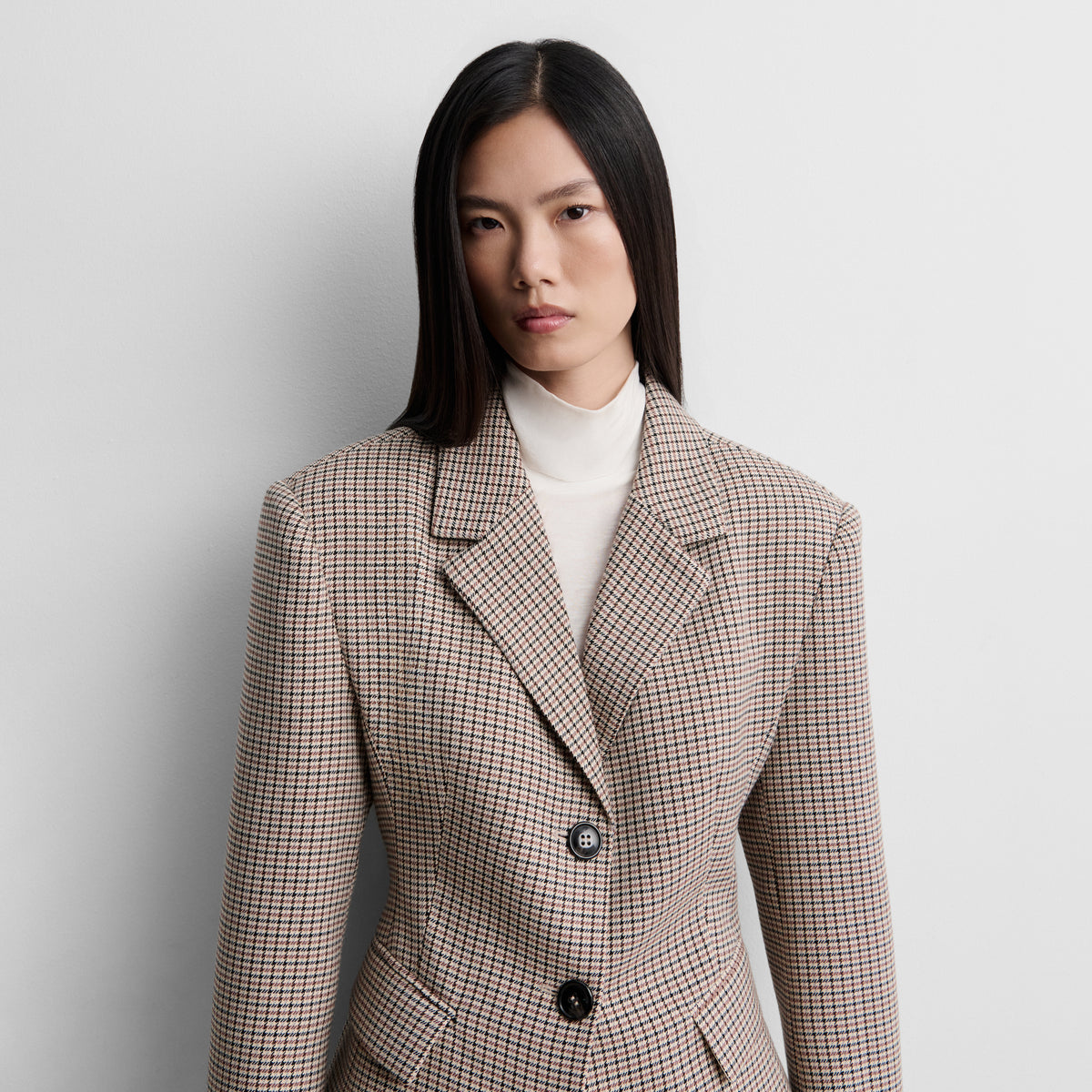 Fitted checked blazer