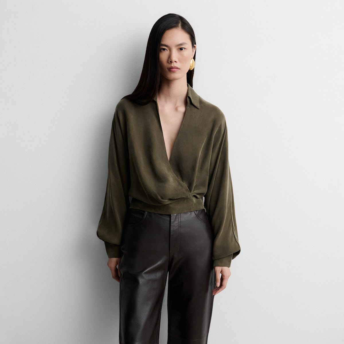 Blusa fluida escote cruzado