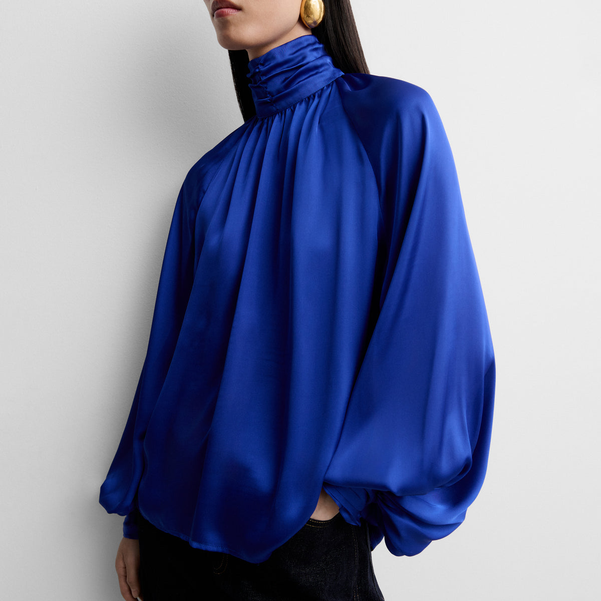 Blusa fluida satinada