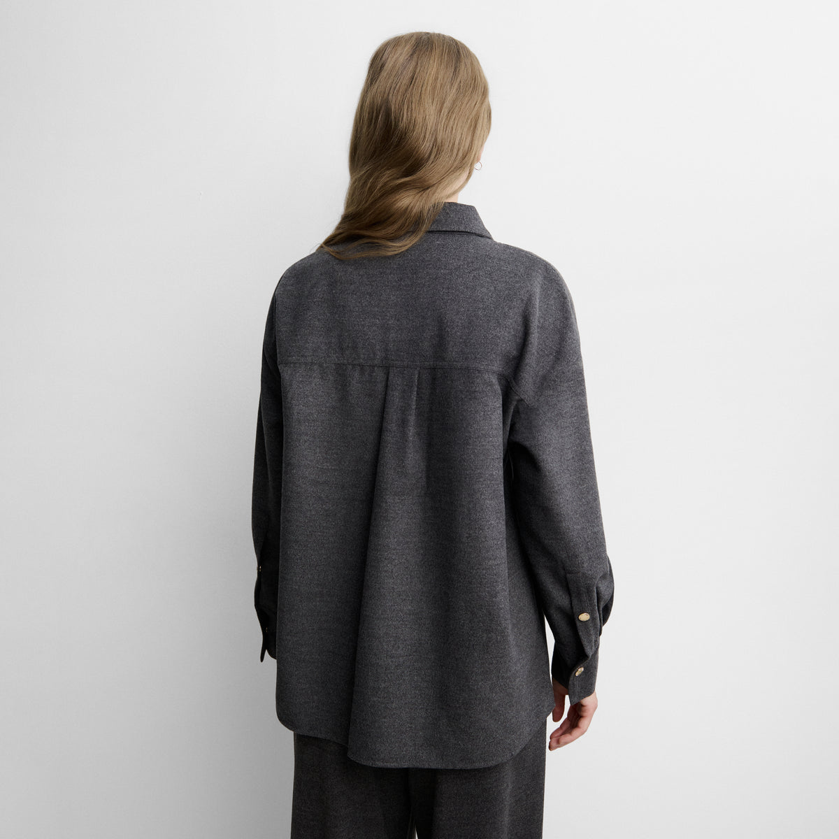 Sobrecamisa bolsillos