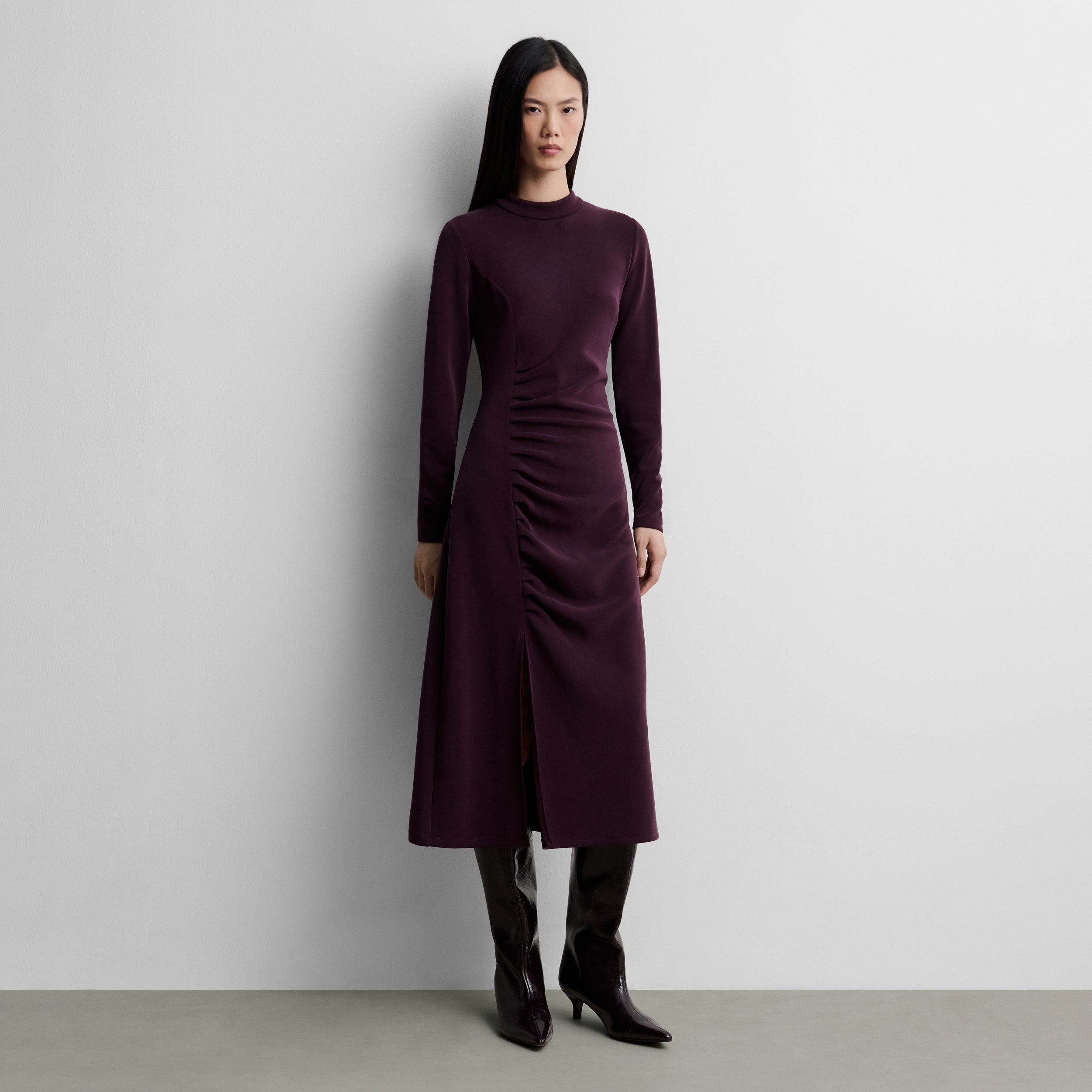 Vestido drapeado lateral