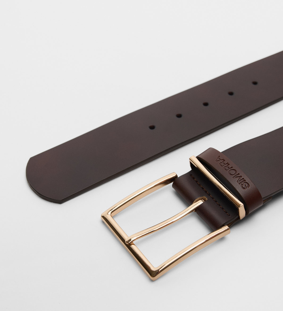 Rectangular buckle belt