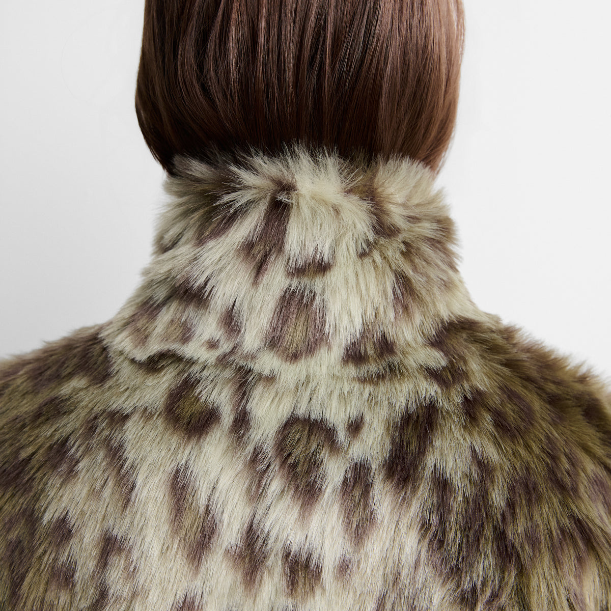 Chaqueta efecto pelo estampado