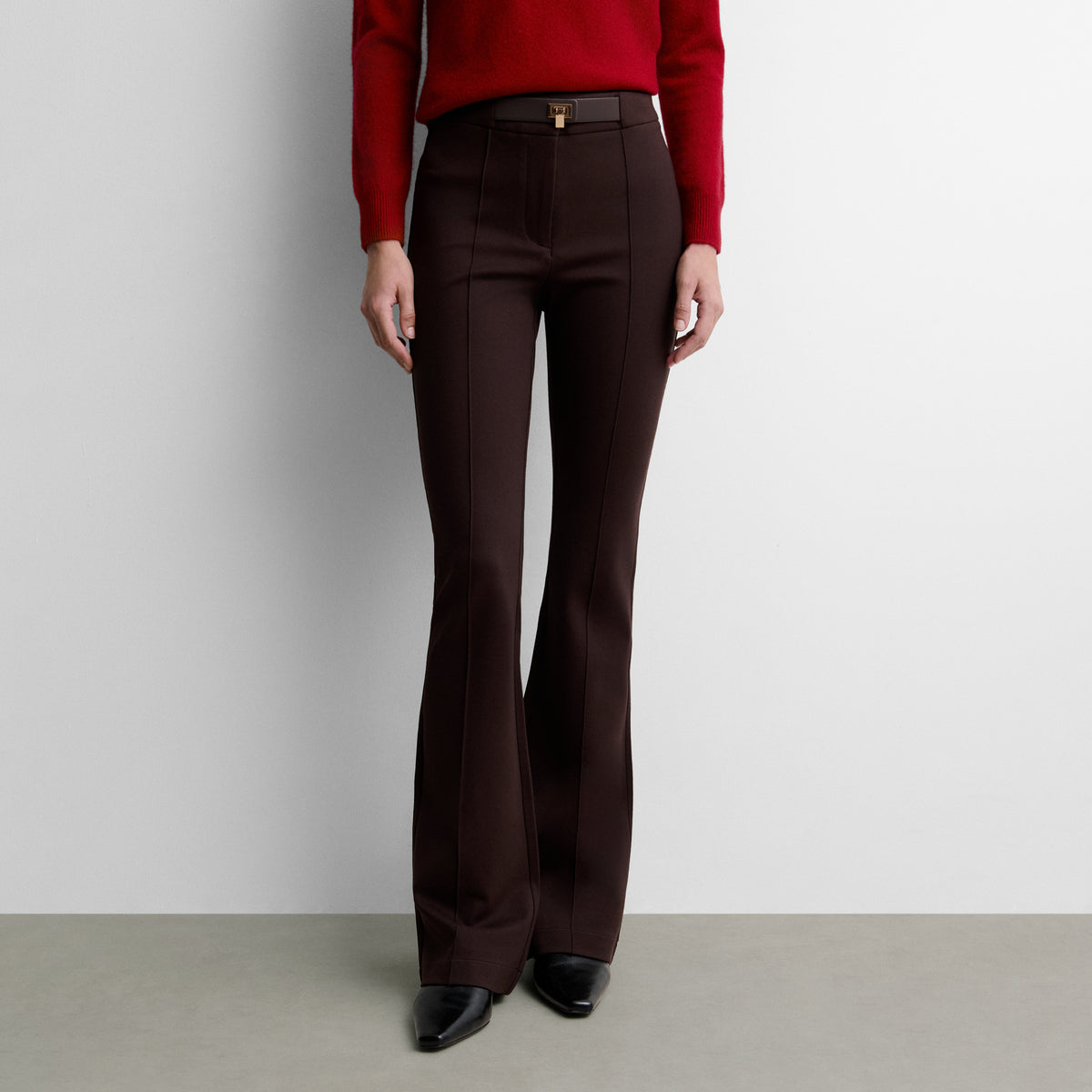 Pantalón stretch cinturón