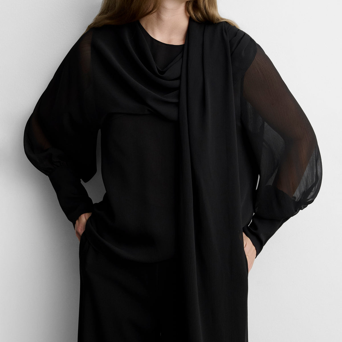 Blusa fluida pañuelo