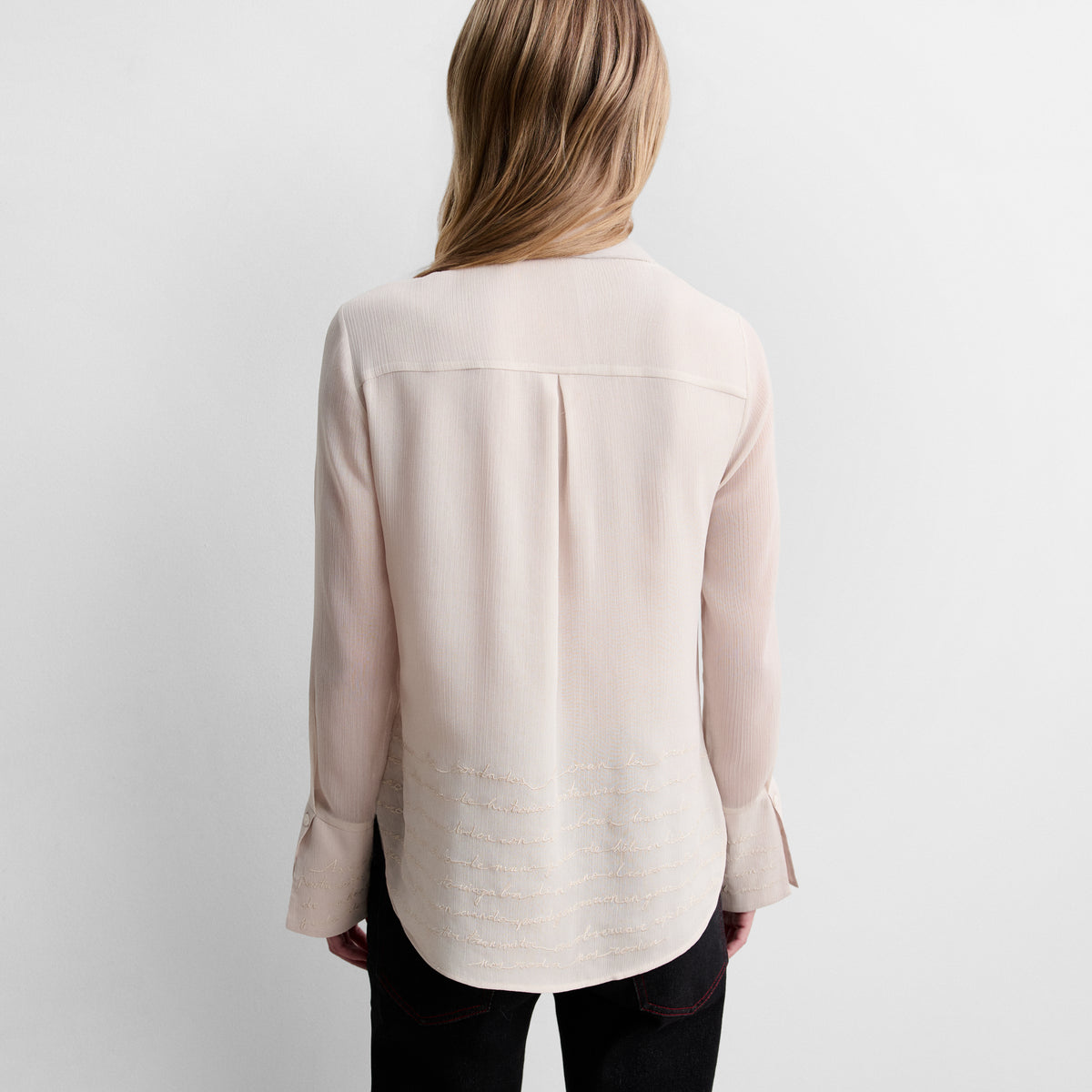 Camisa fluida bordada