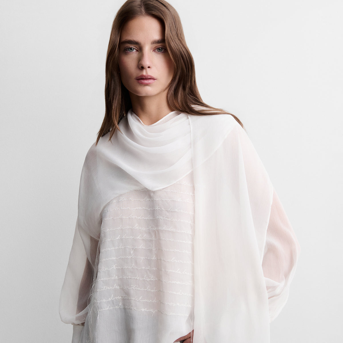 Blusa bordada pañuelo