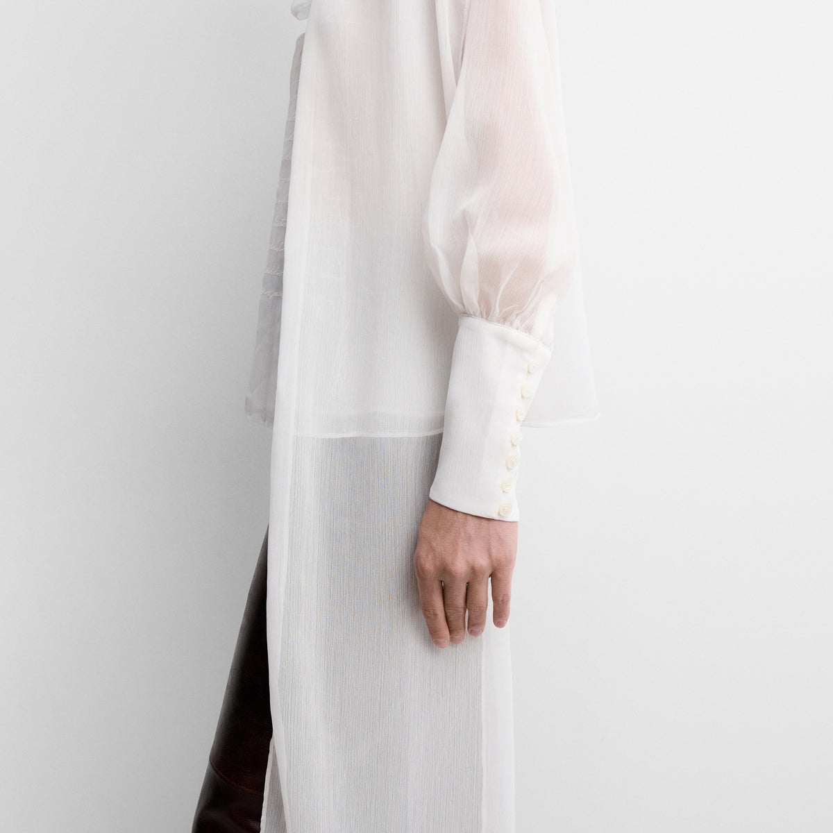 Blusa bordada pañuelo