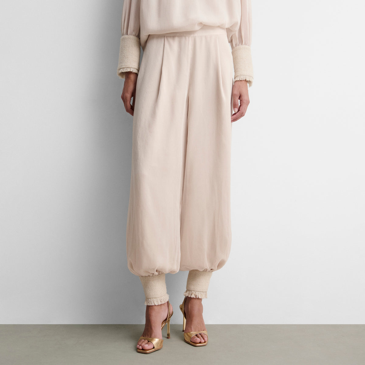 Pantalon bouffant à poignets