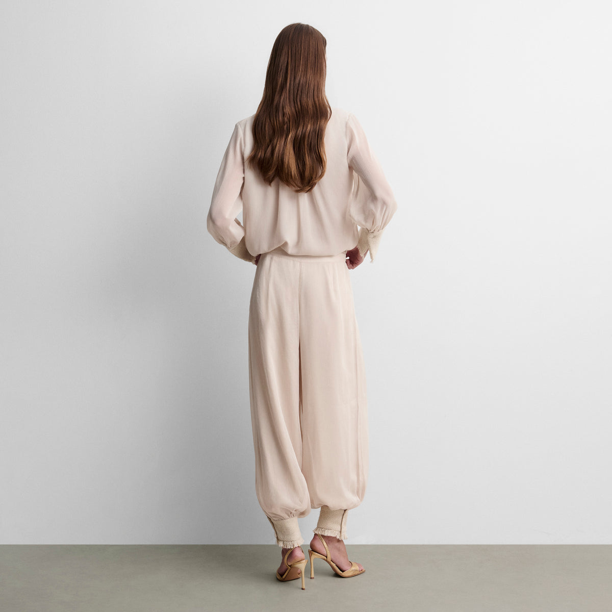 Pantalon bouffant à poignets