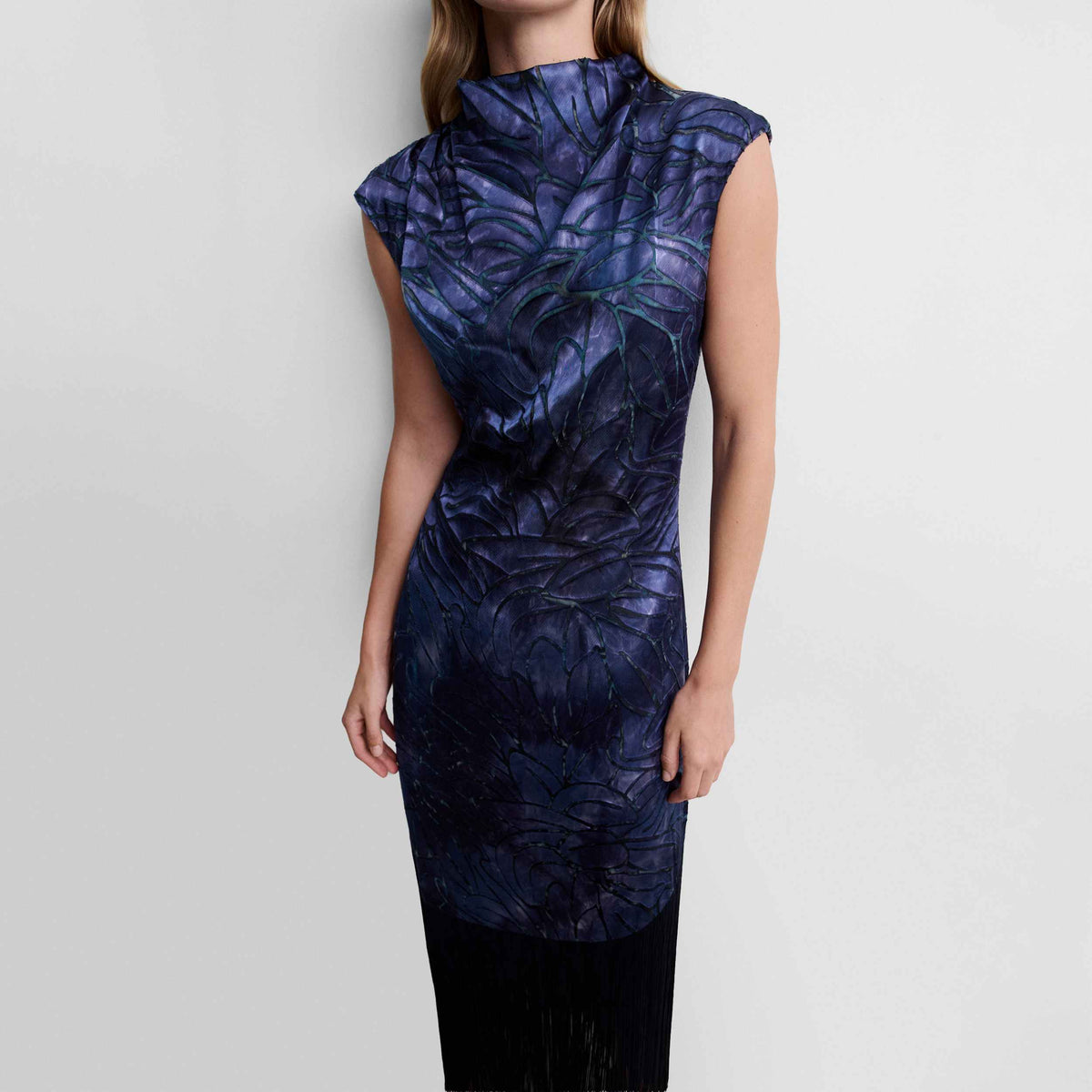 Midi dress with fringe