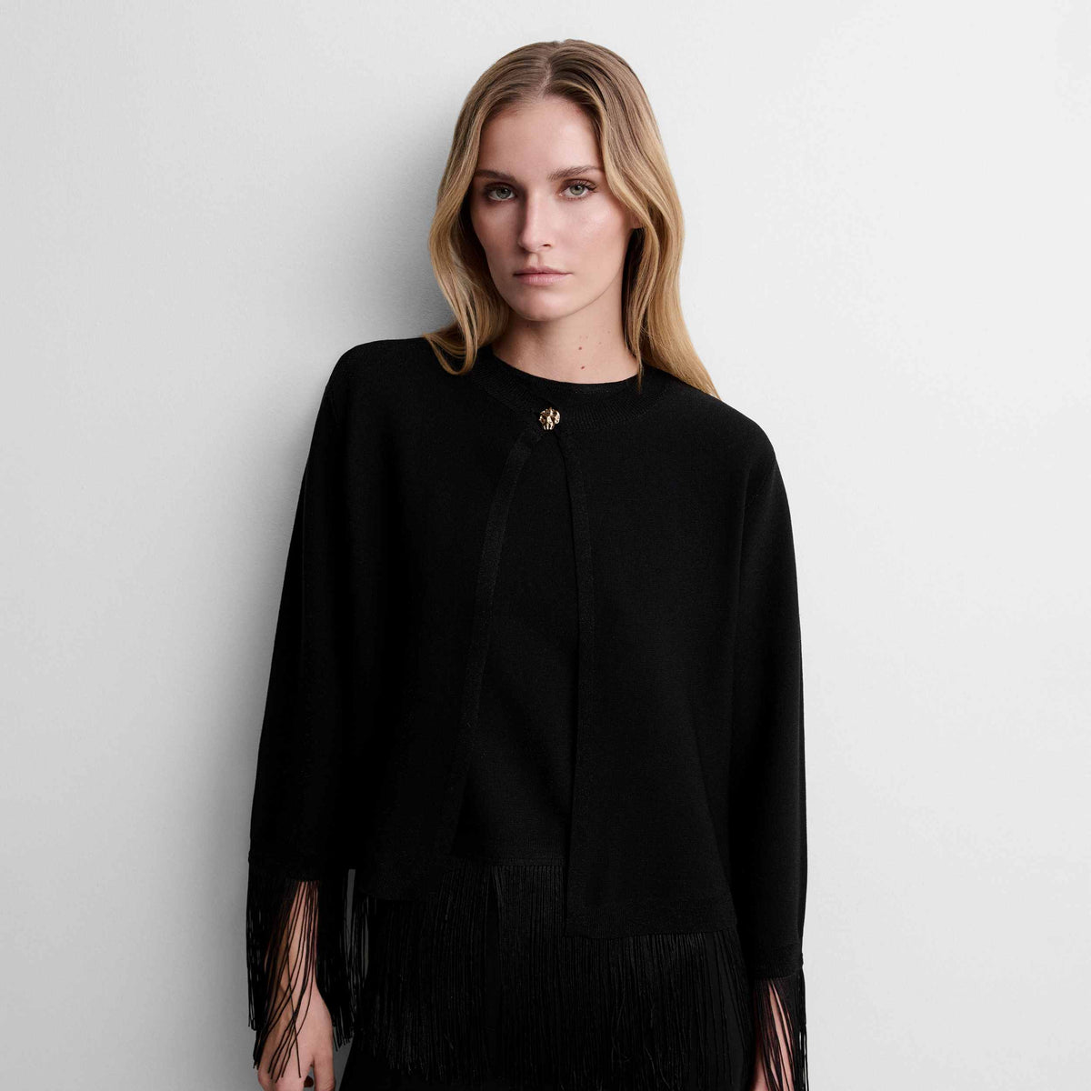 Lurex knit bolero with fringe
