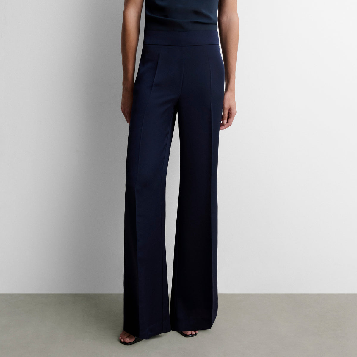 Pantalon évasé taille haute