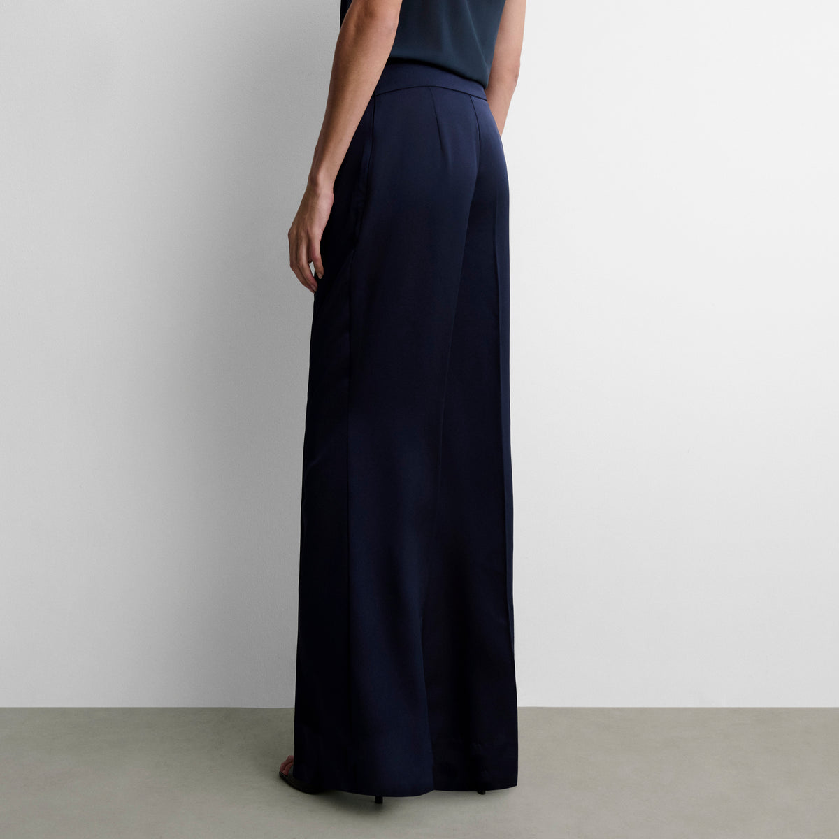 Pantalon évasé taille haute