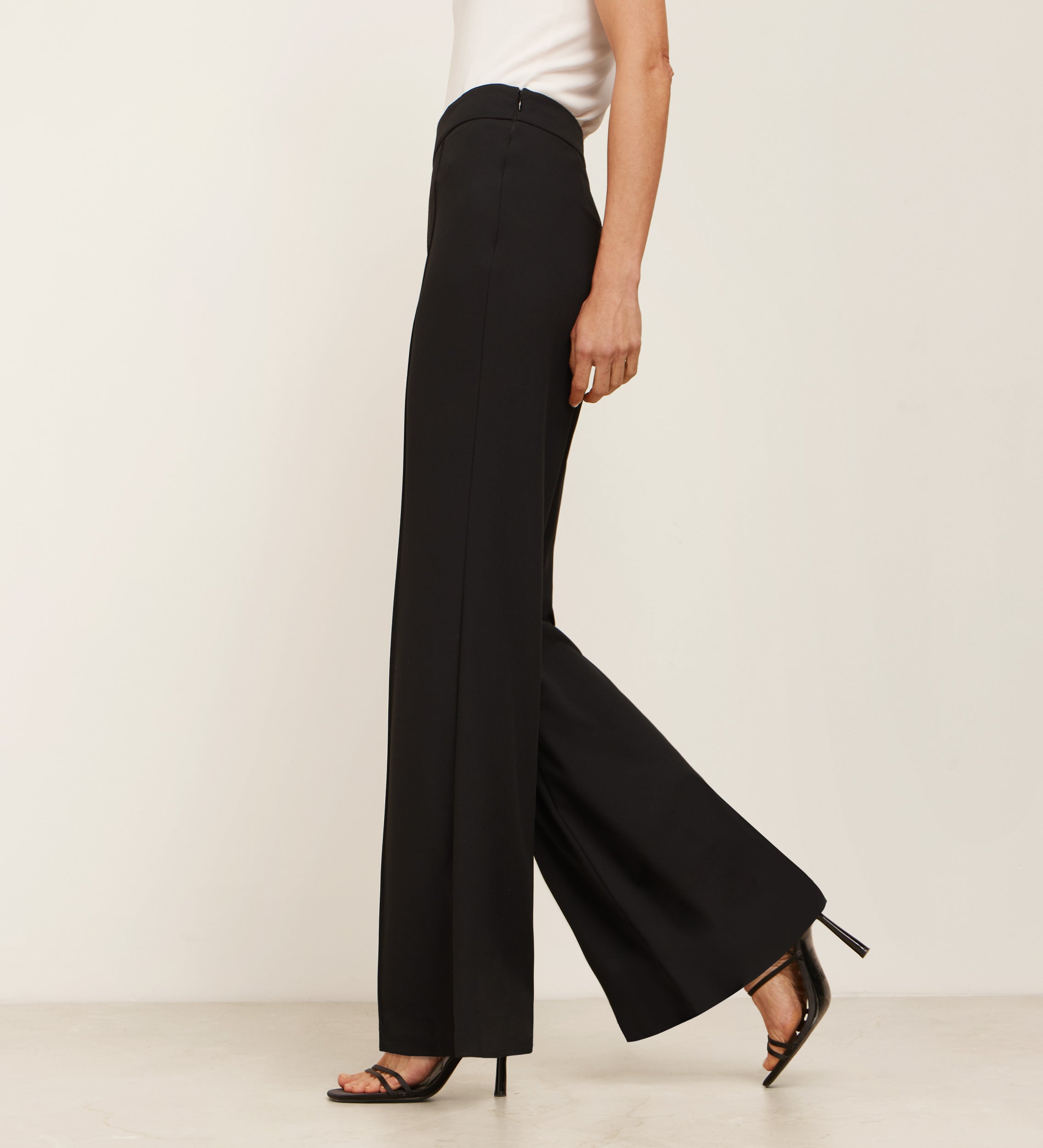 Pantalon crêpe évasé