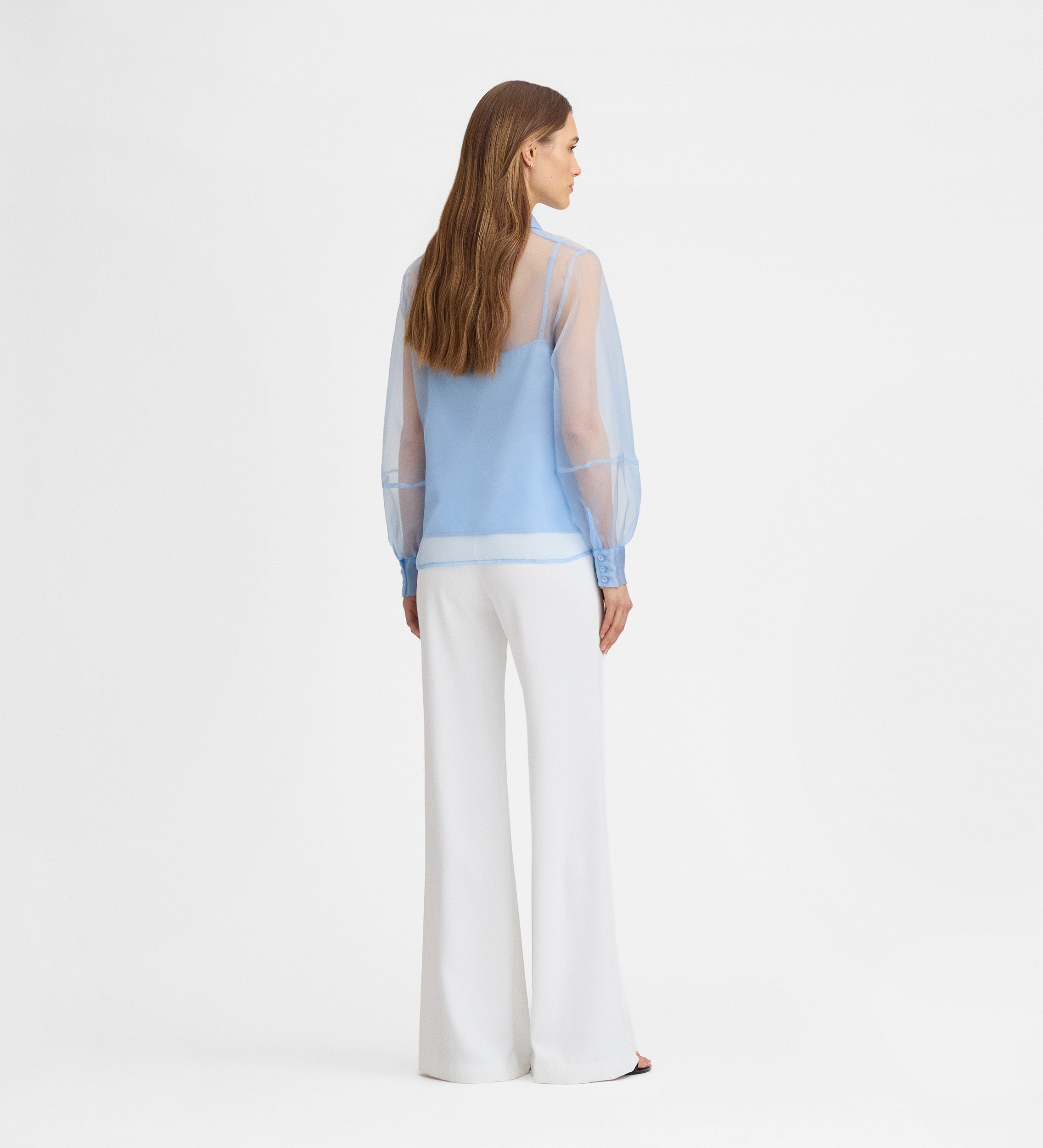 Blusa organza manga larga
