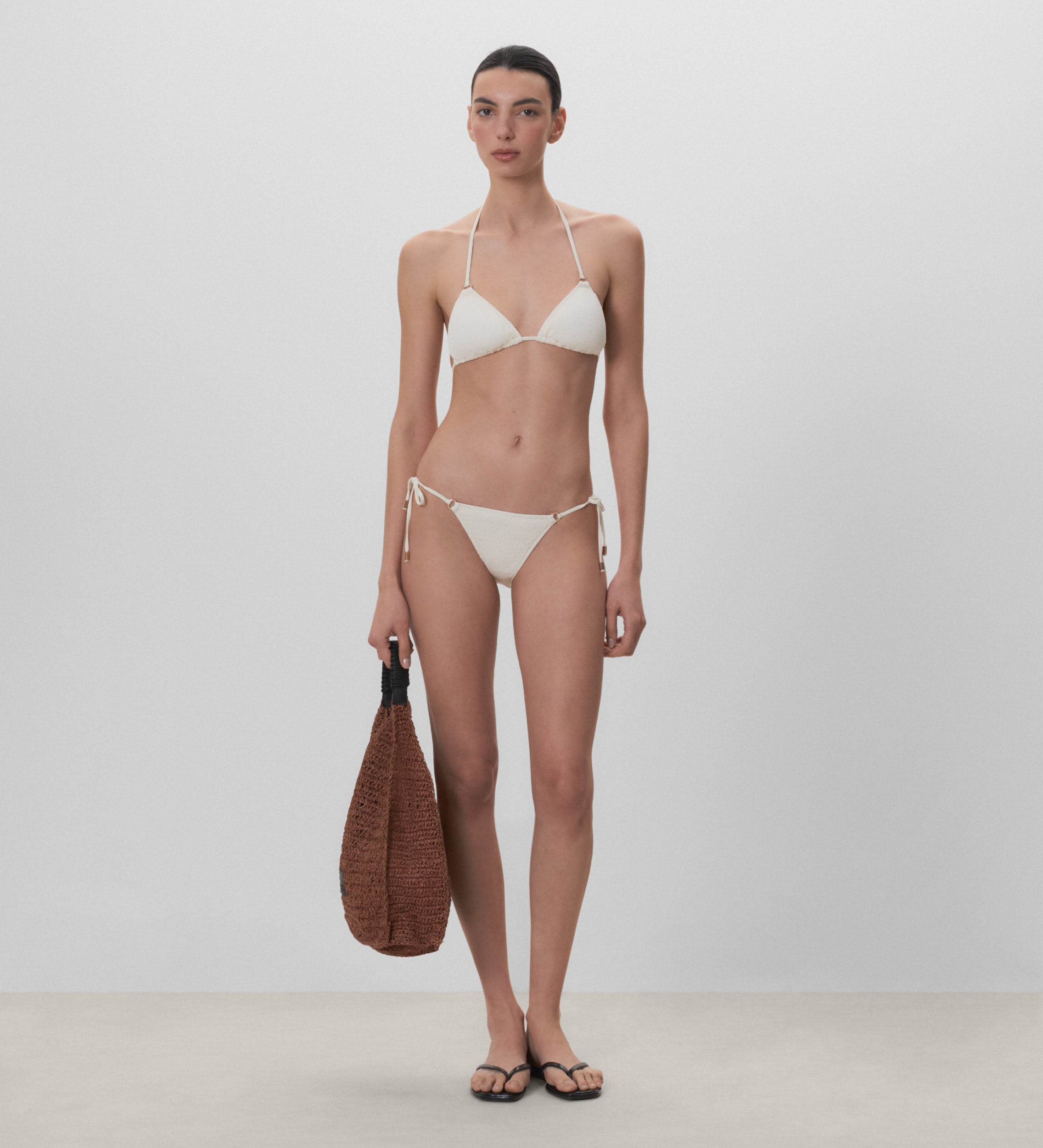 Braguita de bikini textura